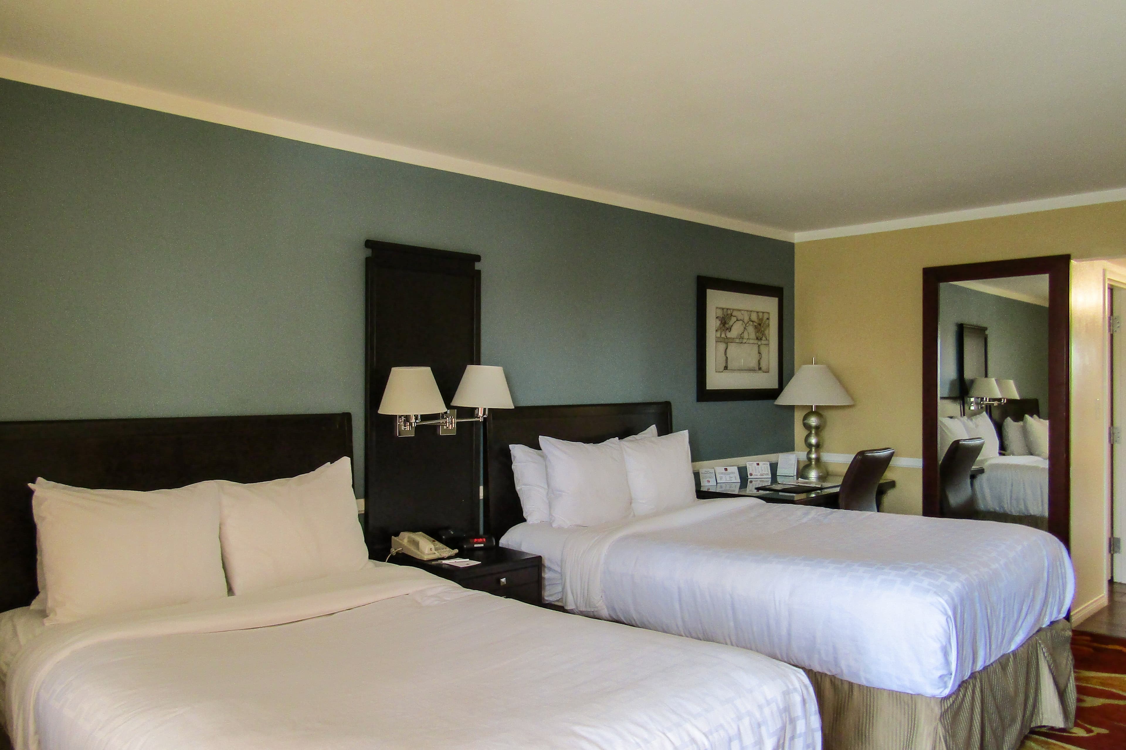 Clarion Inn Near China Lake Naval Station - Image 2