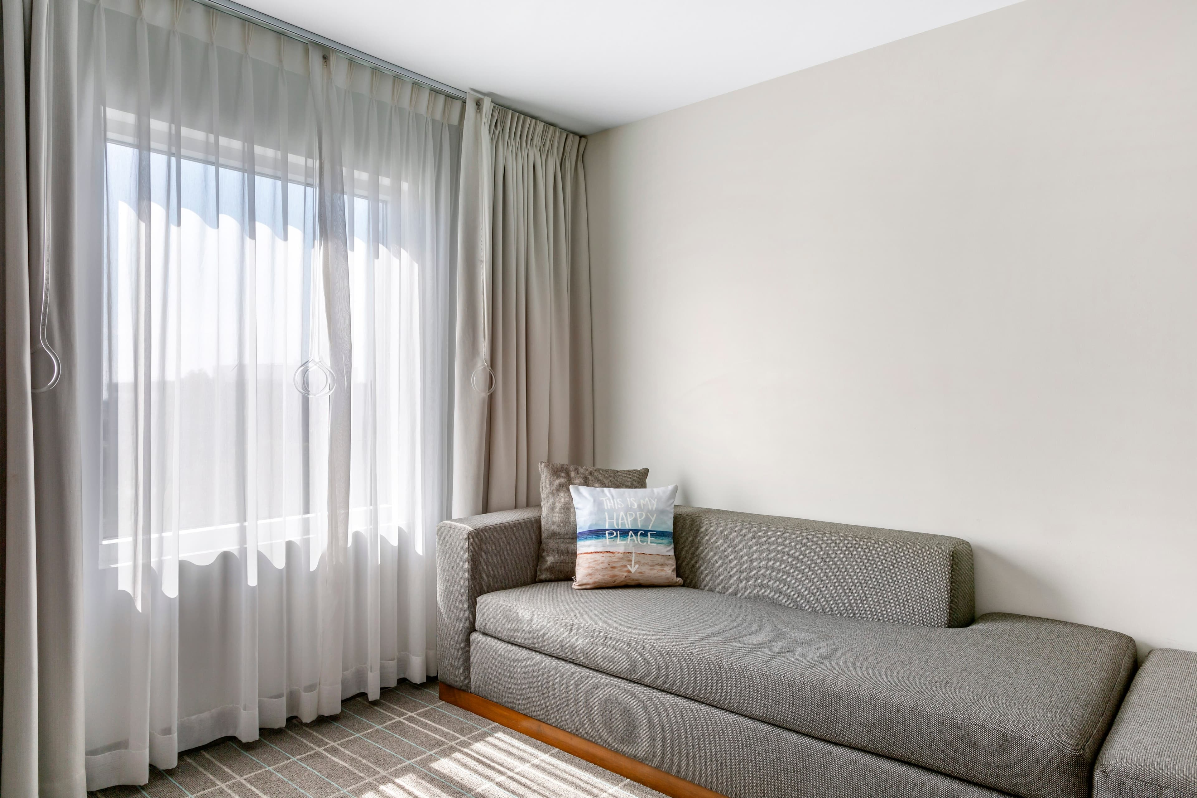 Cambria Hotel LAX — 39