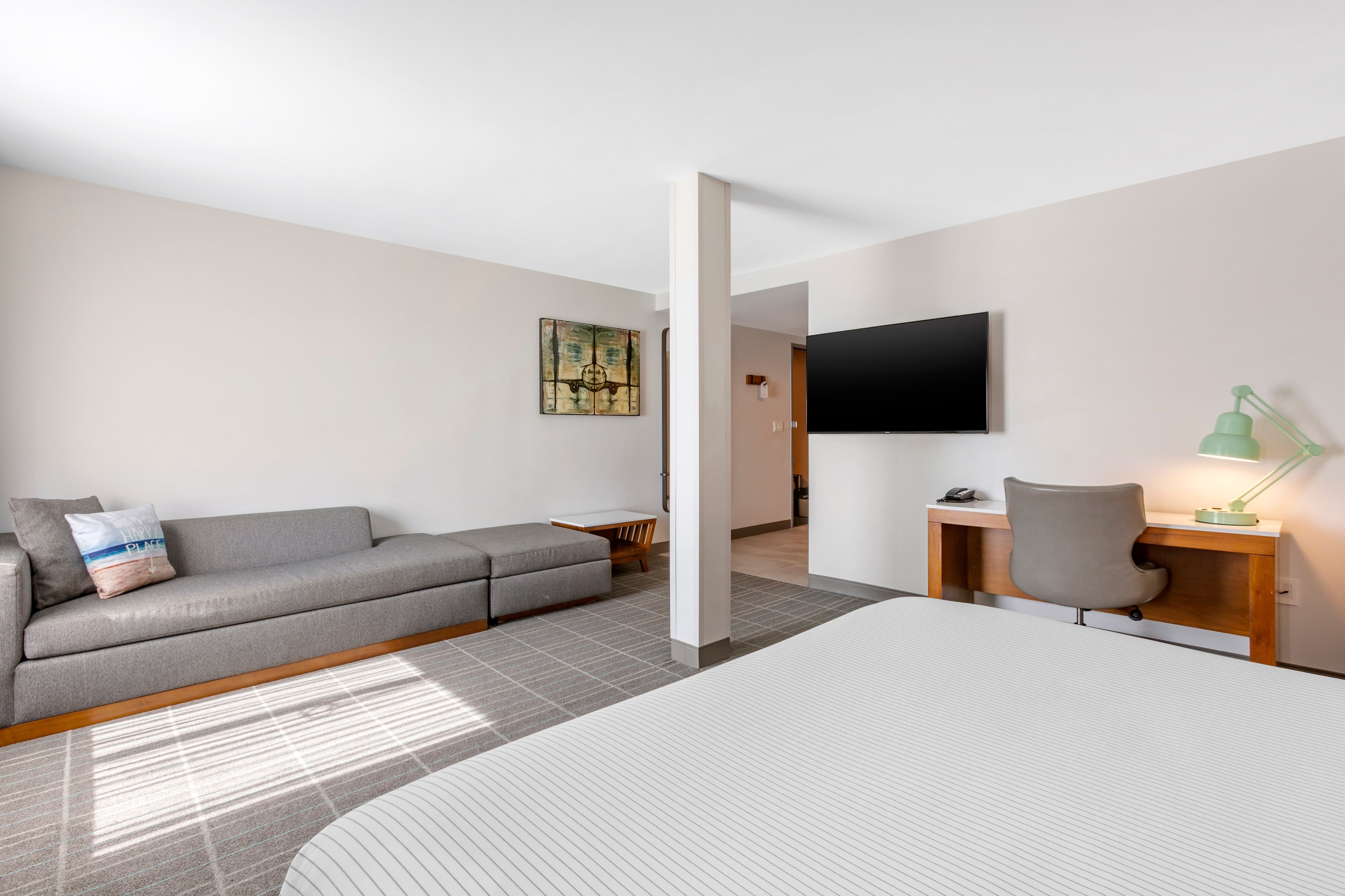 Cambria Hotel LAX — 30