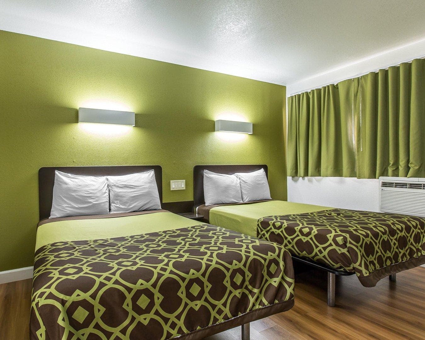 Rodeway Inn Downtown Hanford — 6