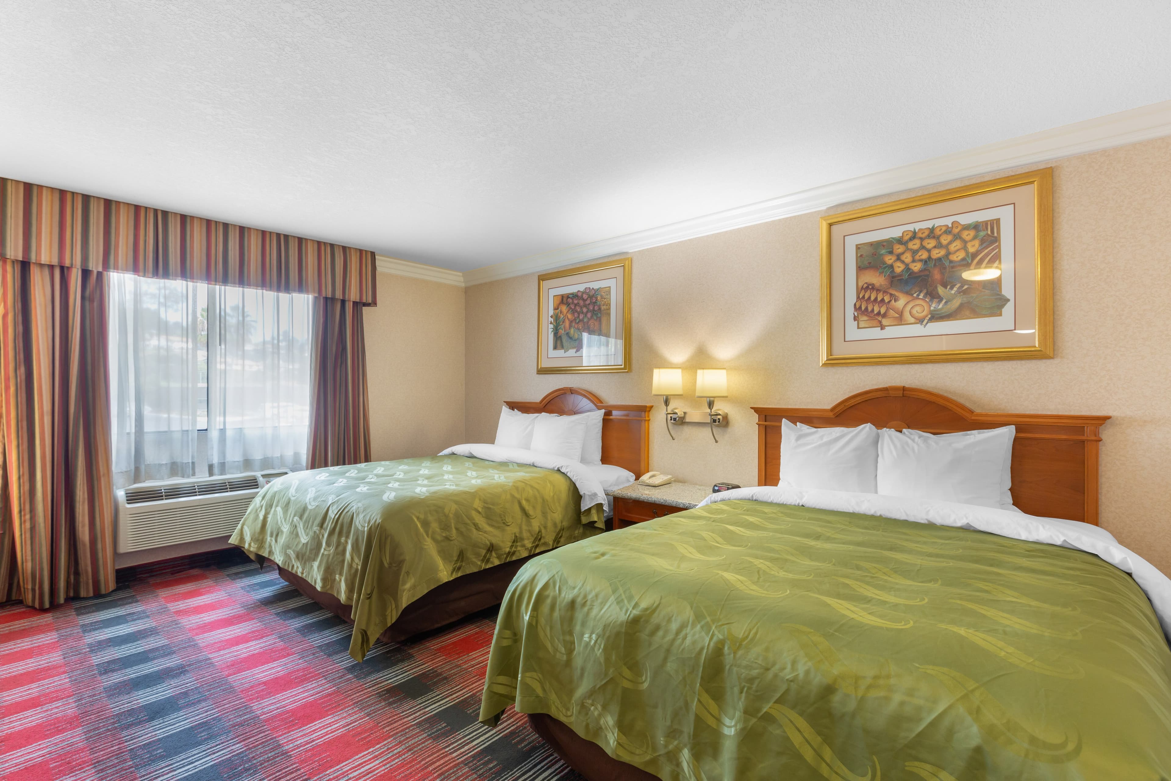 Quality Inn & Suites Oceanside Near Camp Pendleton — 29