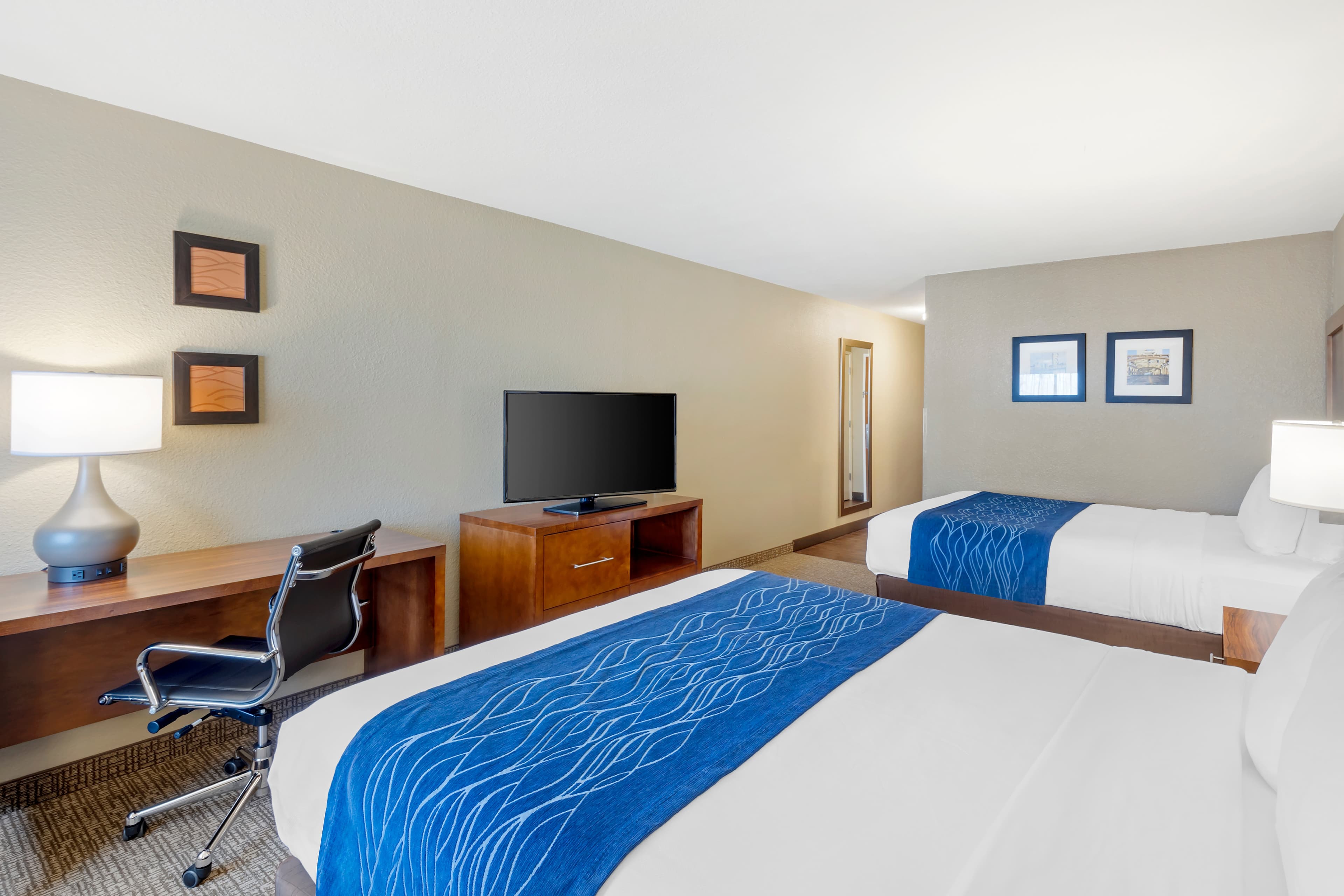 Comfort Inn & Suites Rocklin - Roseville — 7