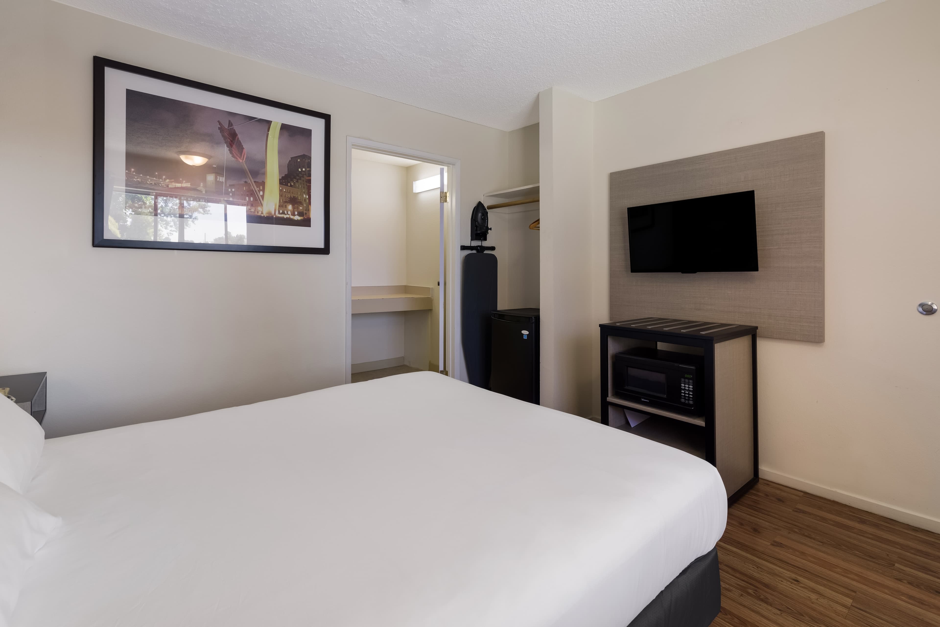 Rodeway Inn Livermore - Image 3
