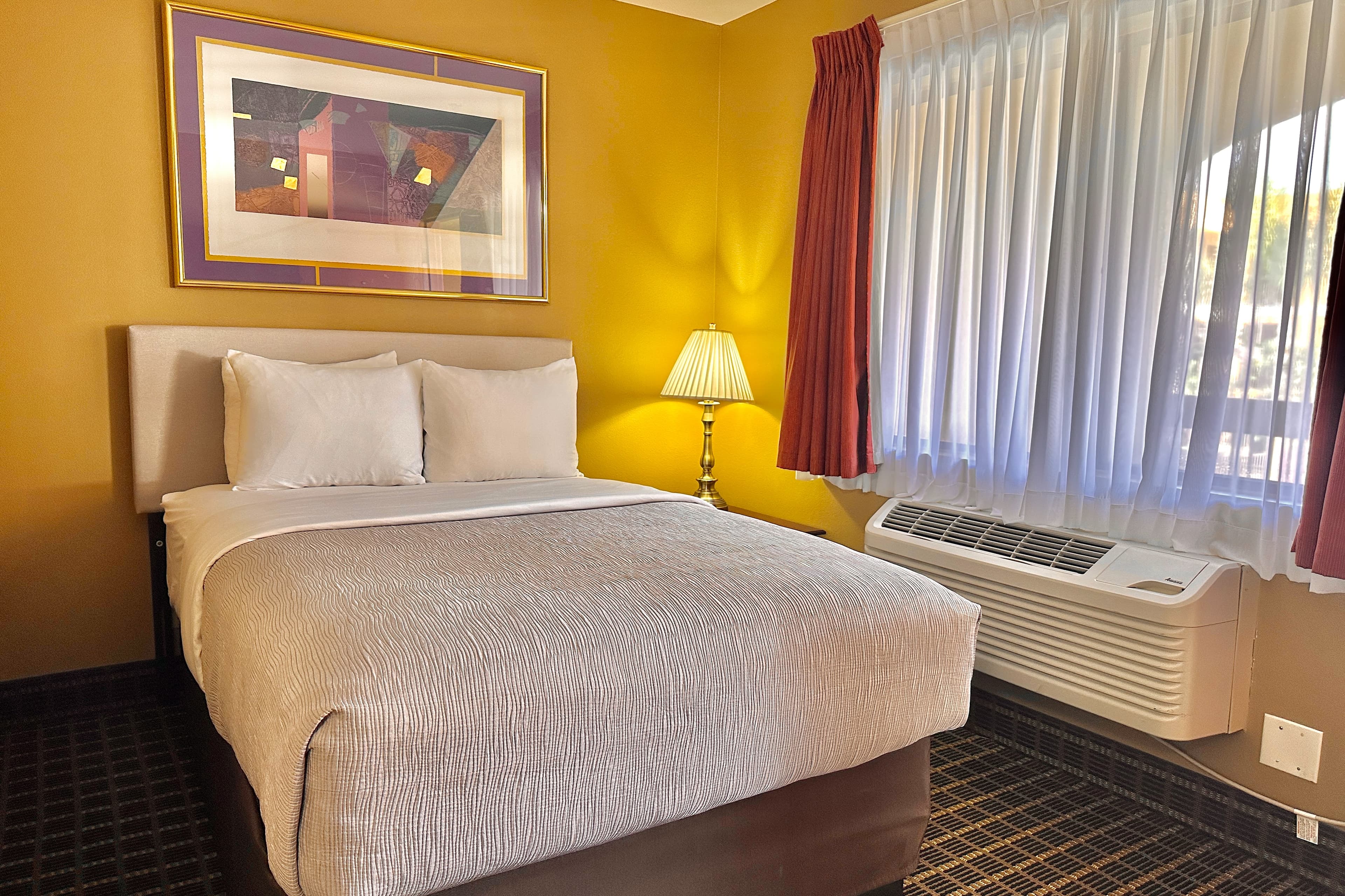 Quality Inn & Suites Westminster Seal Beach — 27