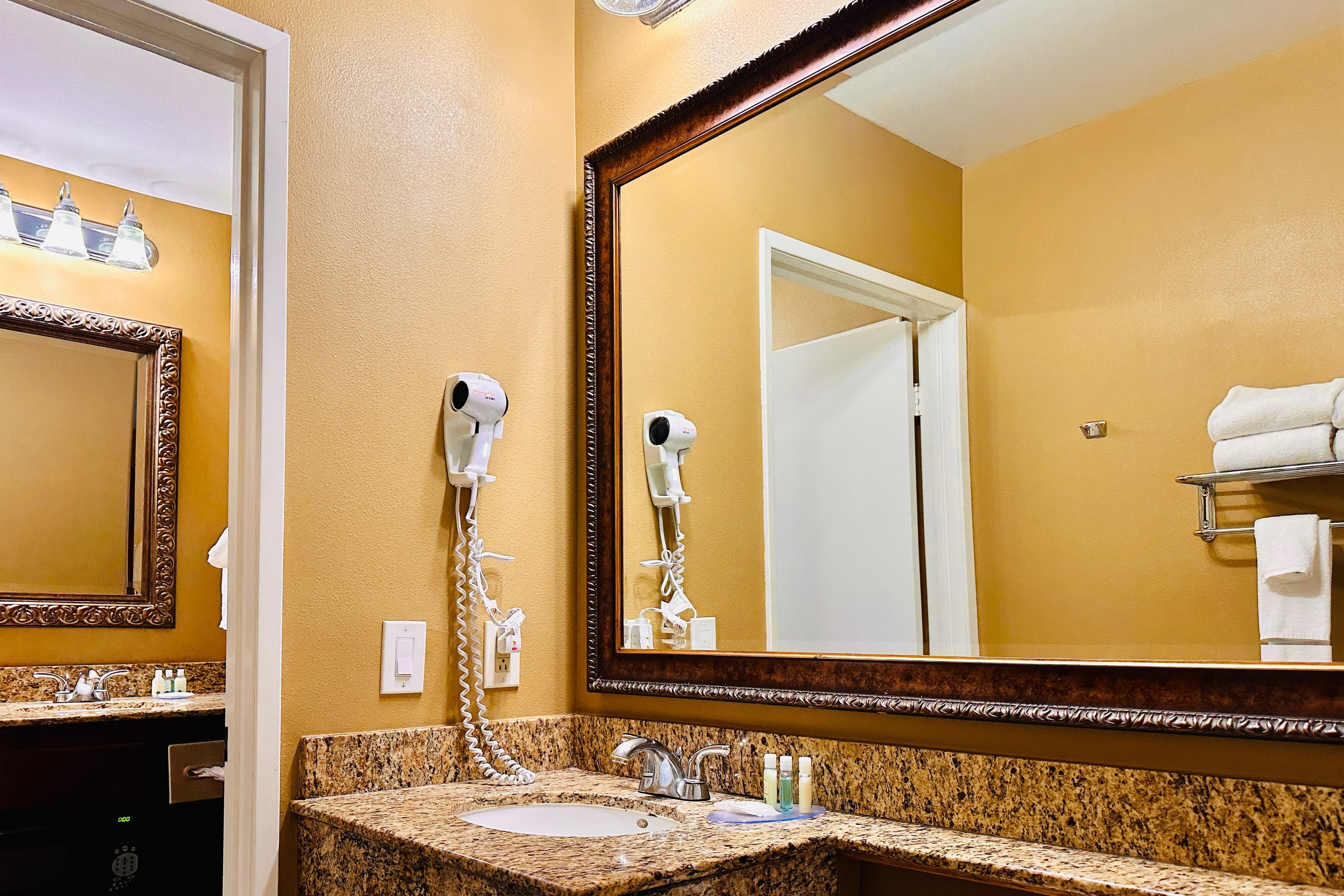 Quality Inn & Suites Westminster Seal Beach — 29