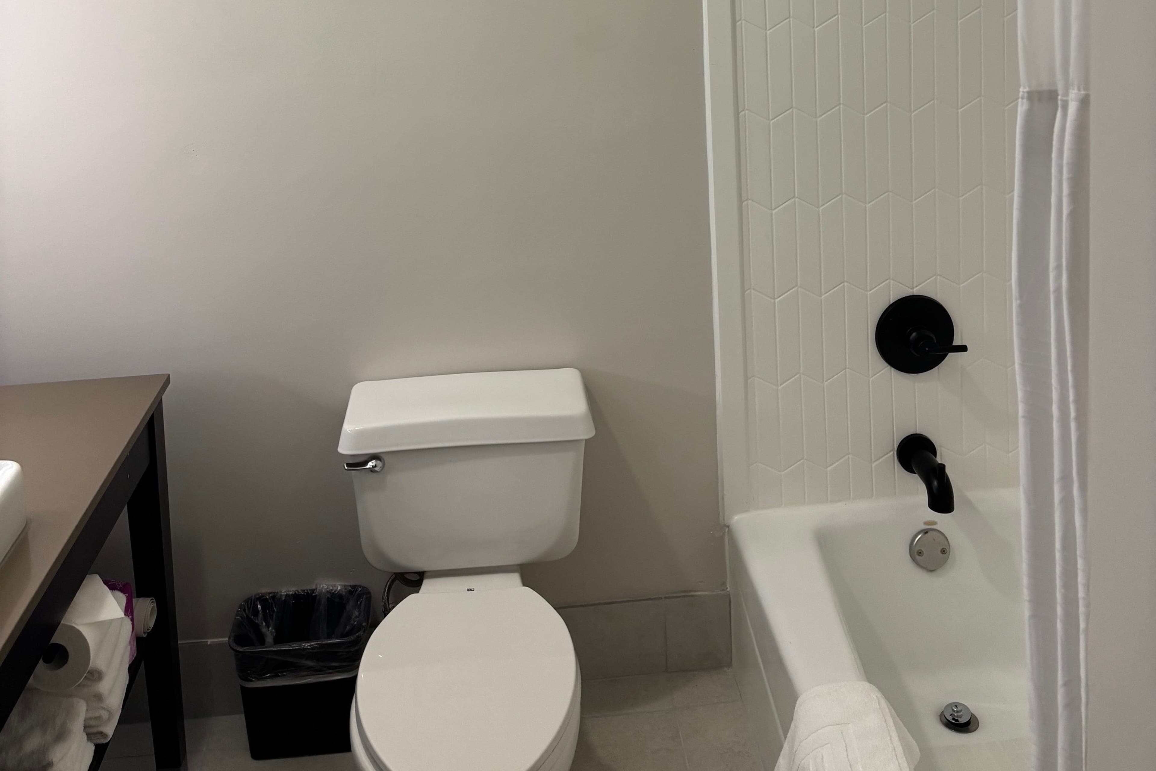 Country Inn & Suites by Radisson, San Jose International Airport, CA — 8