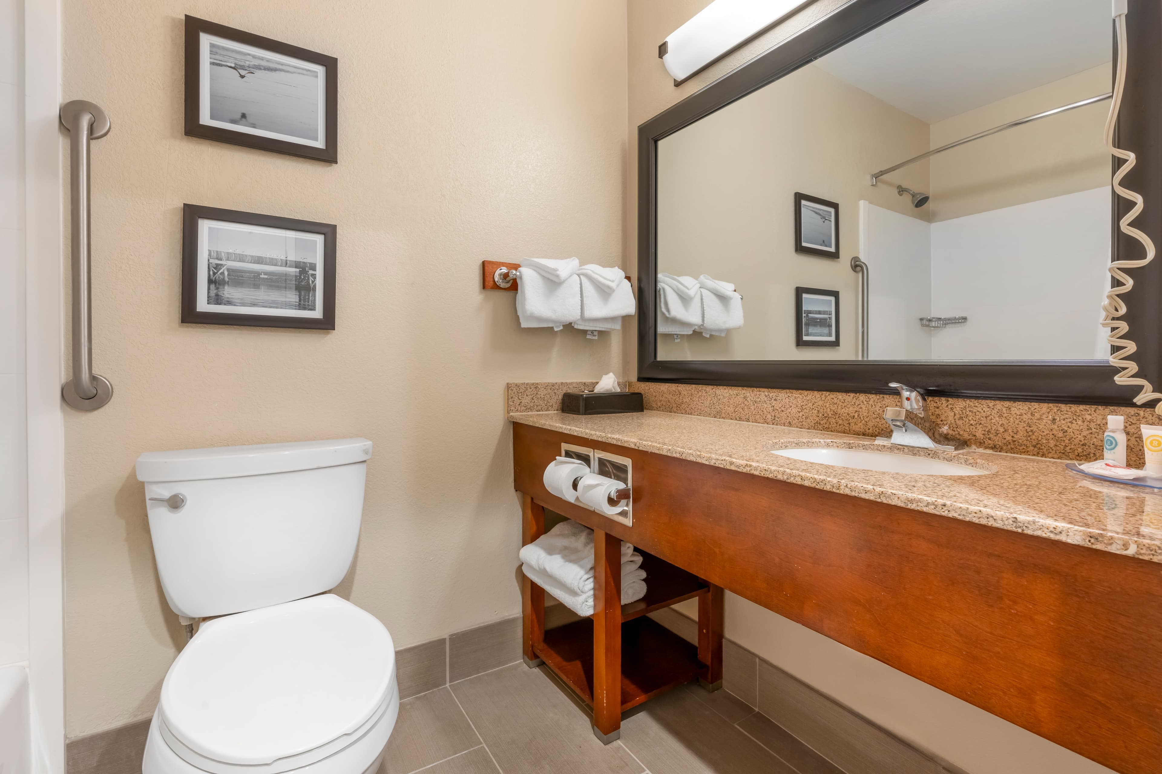 Comfort Inn Arcata-Humboldt Area — 15
