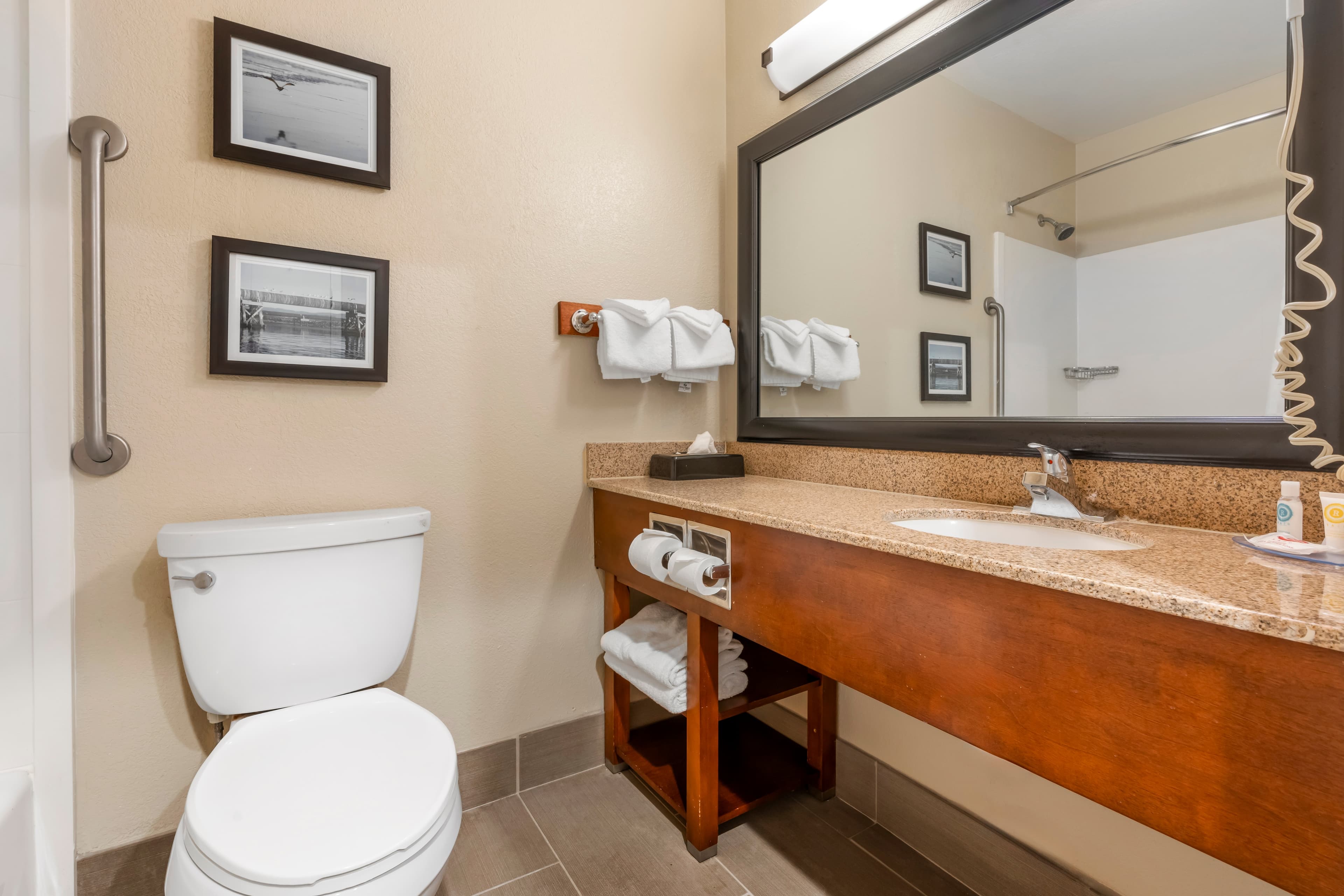 Comfort Inn Arcata-Humboldt Area — 31