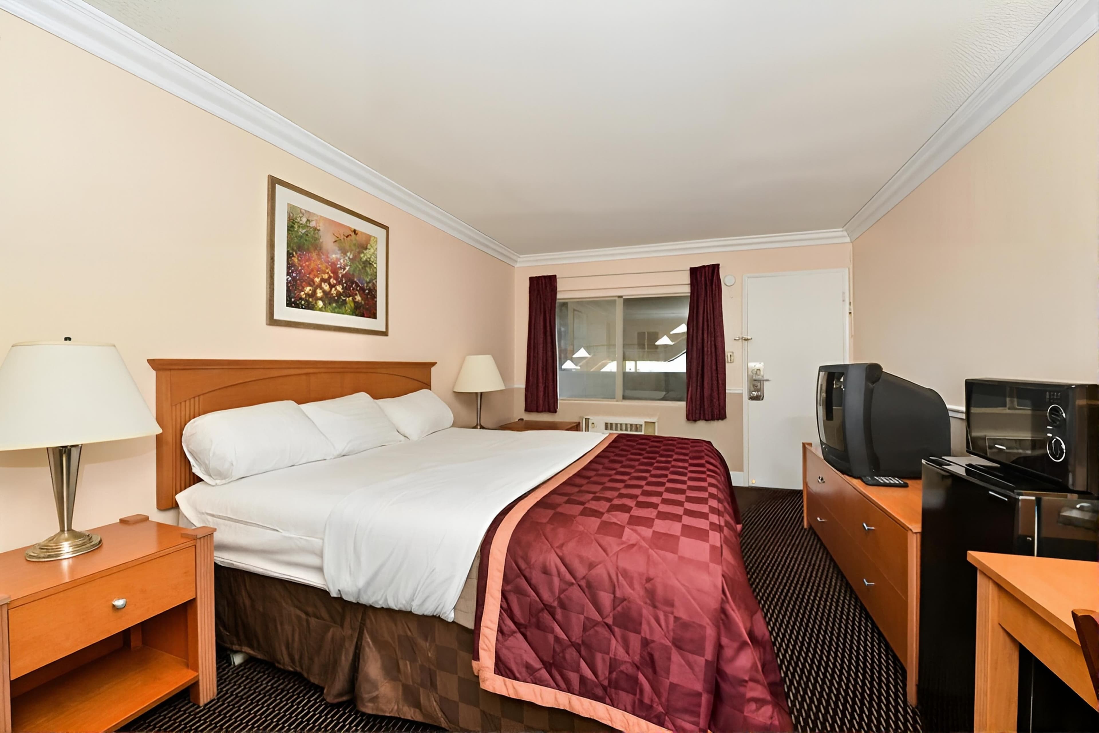 Econo Lodge Oakland Lake Merritt Area - Image 5