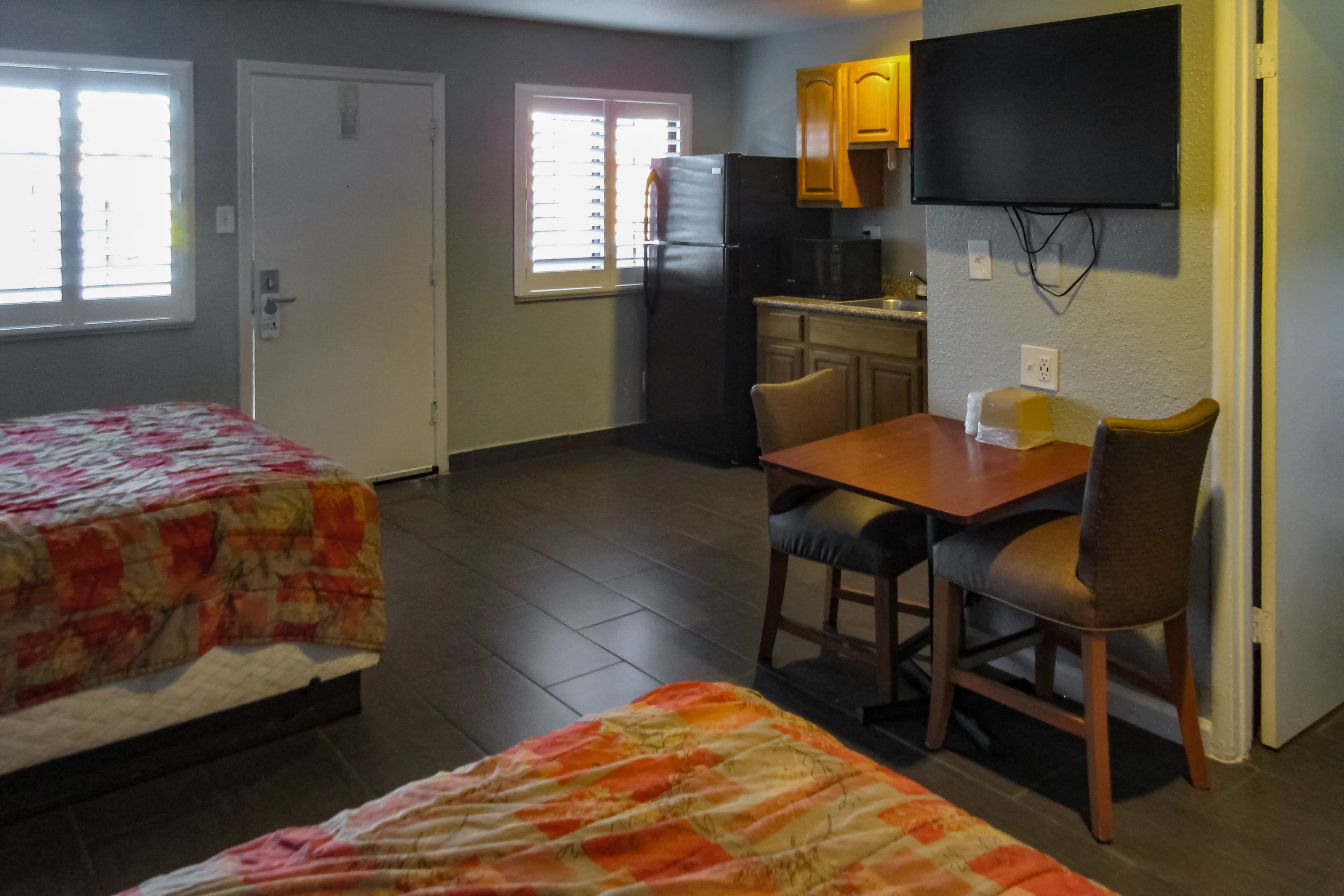 Rodeway Inn San Pablo Hilltop — 4