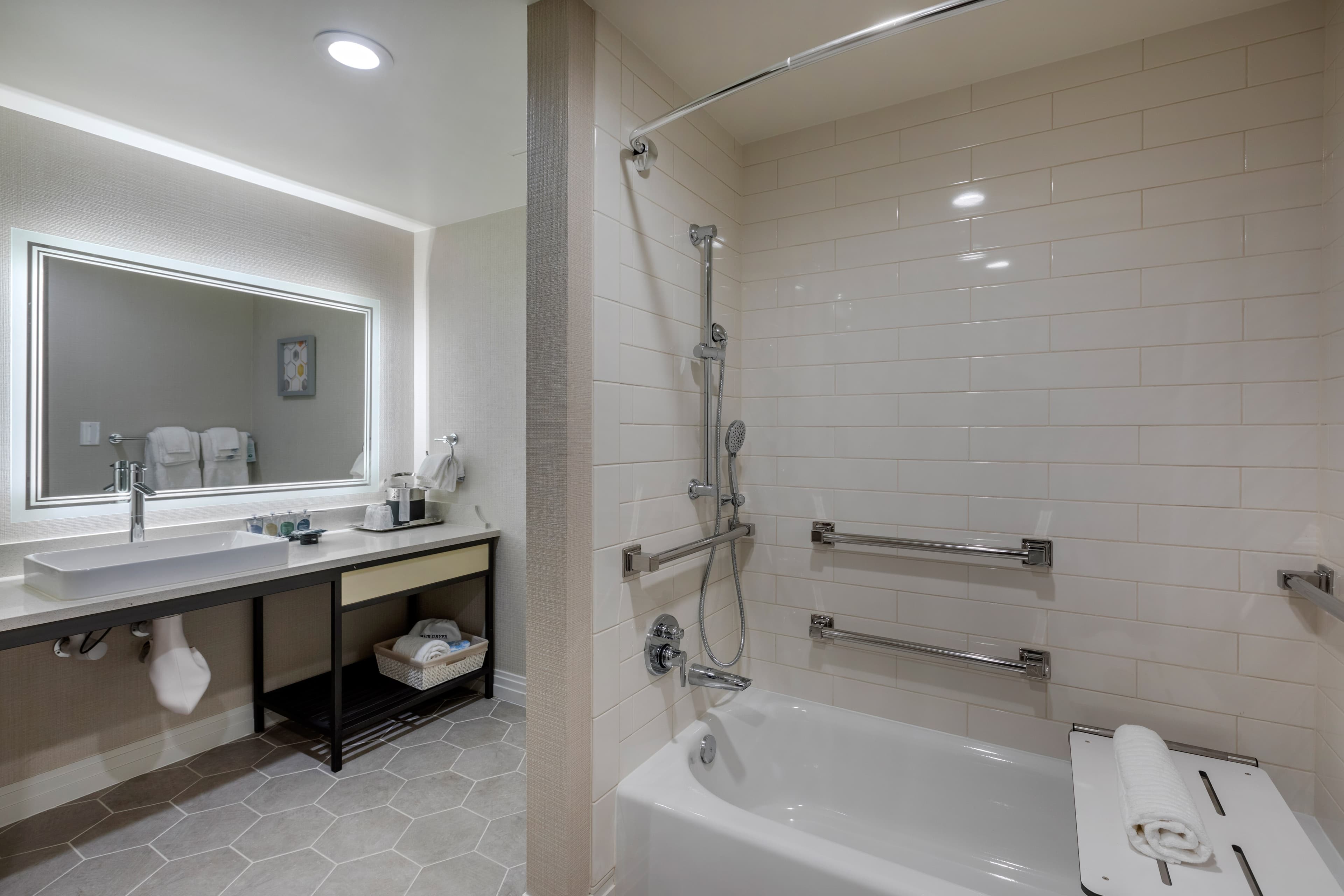 Bluestem Hotel Torrance Los Angeles, an Ascend Collection Hotel - Image 3