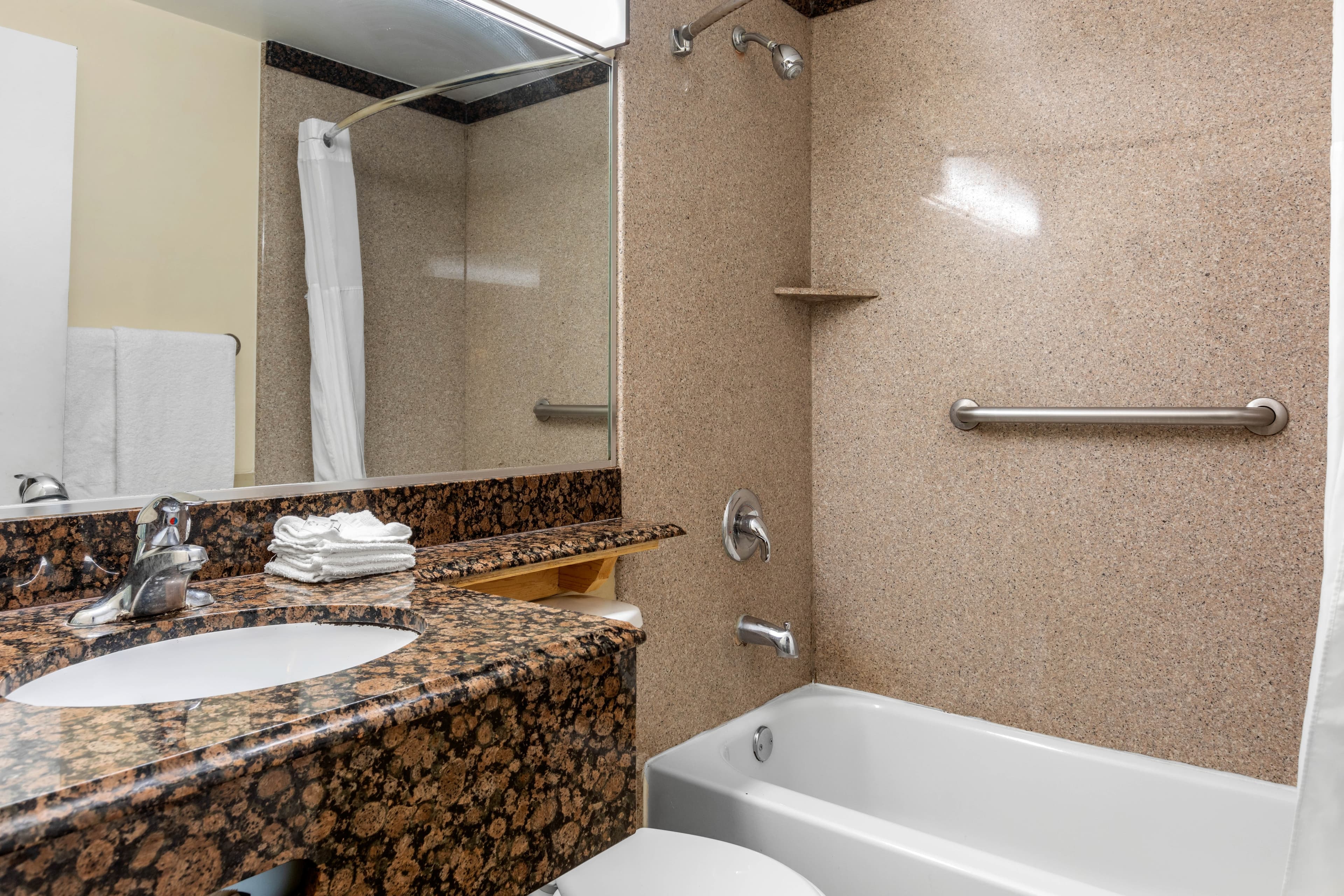 Quality Inn - Torrance Lomita — 15
