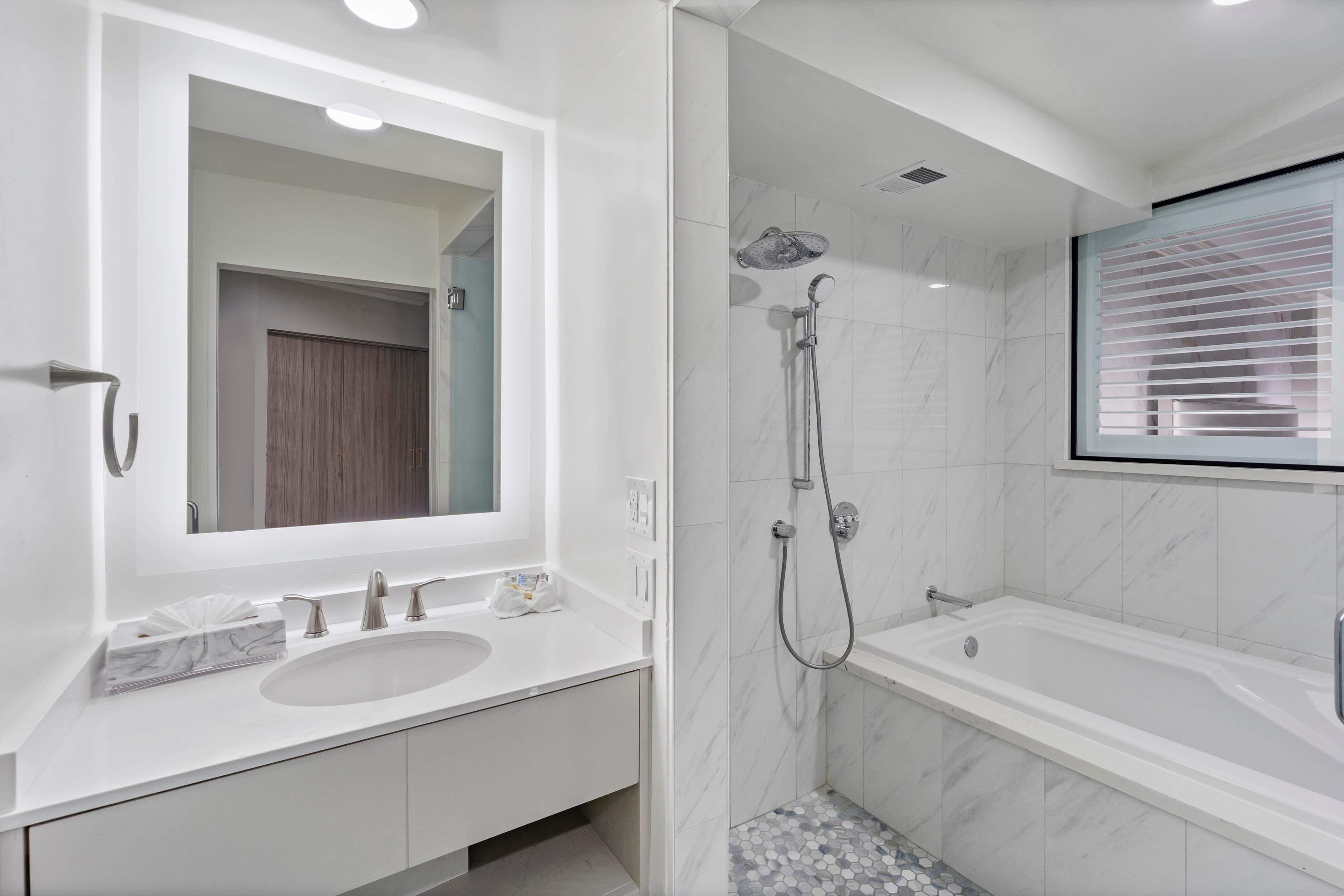The Volare, an Ascend Collection Hotel — 24