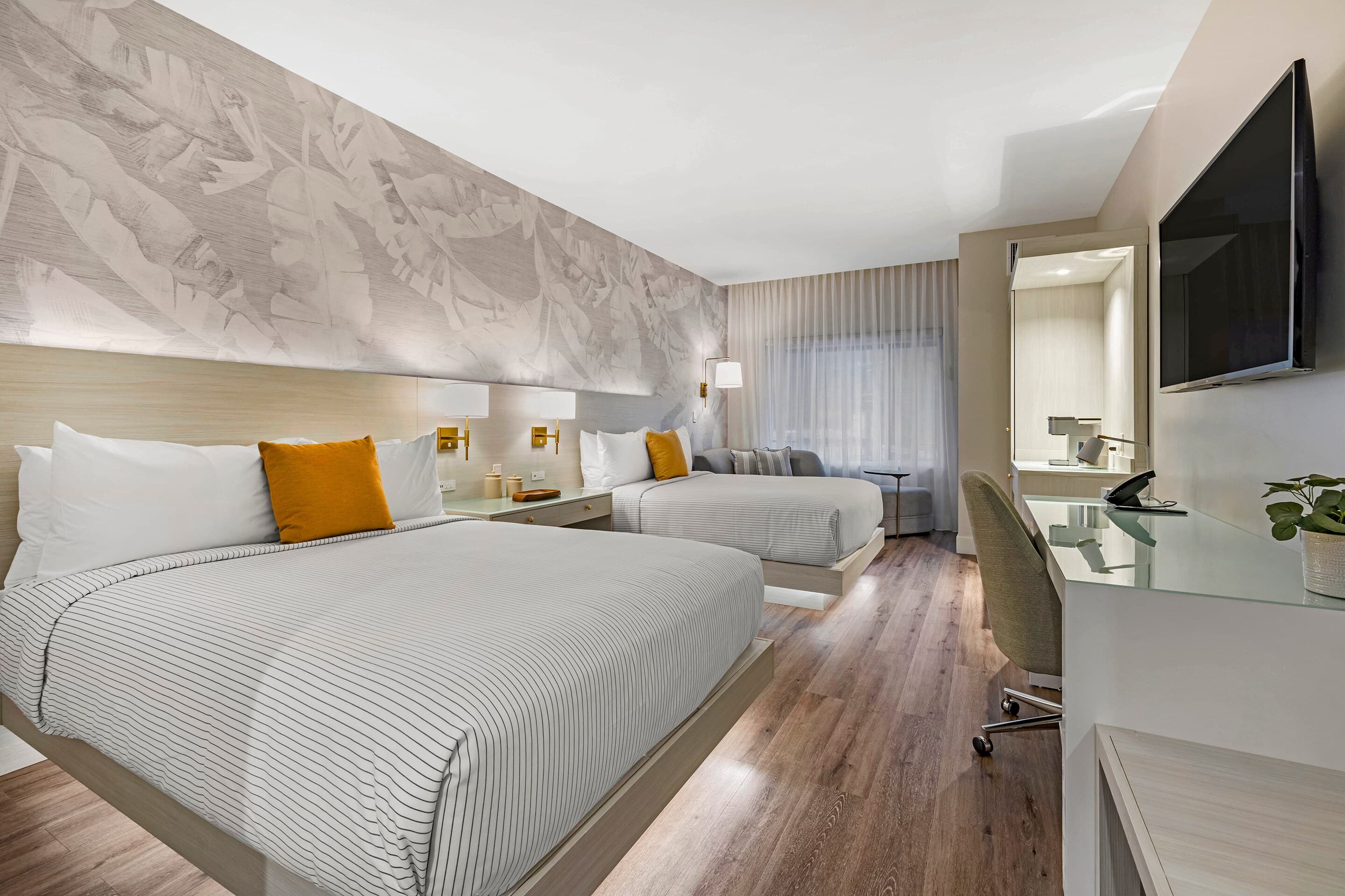 Cambria Hotel Calabasas - Malibu — 9