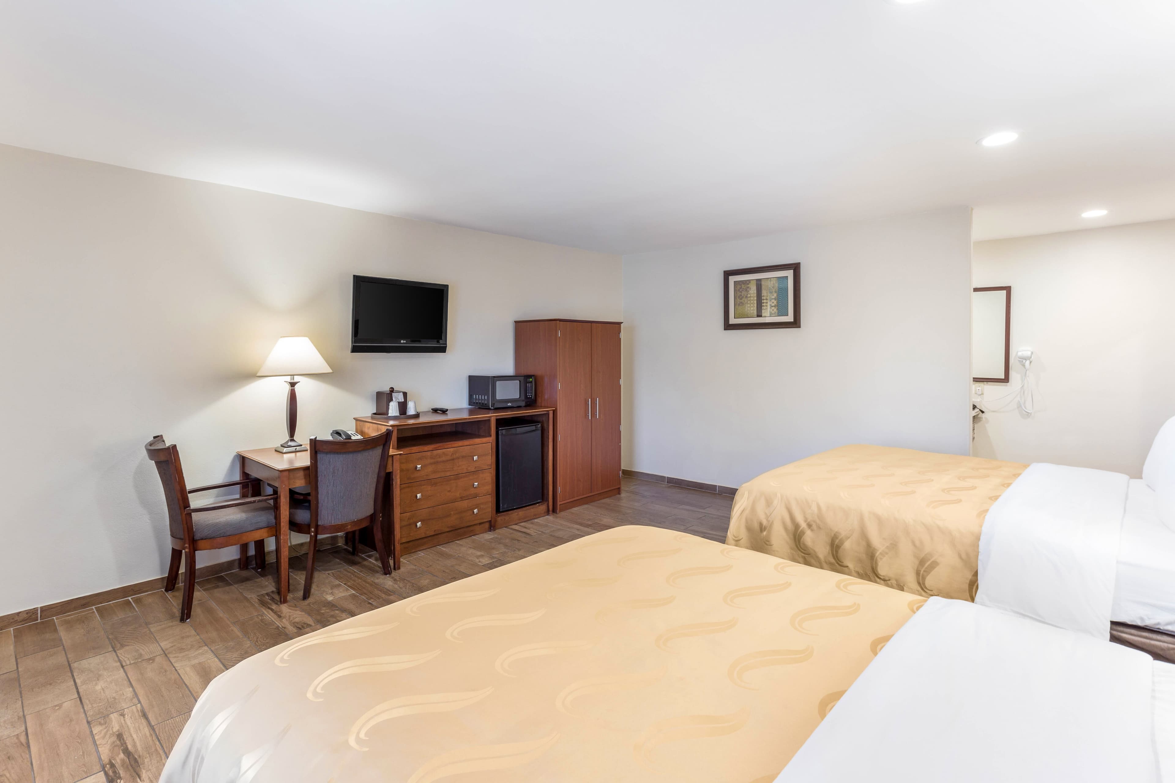 Quality Inn Escondido San Diego North County — 38