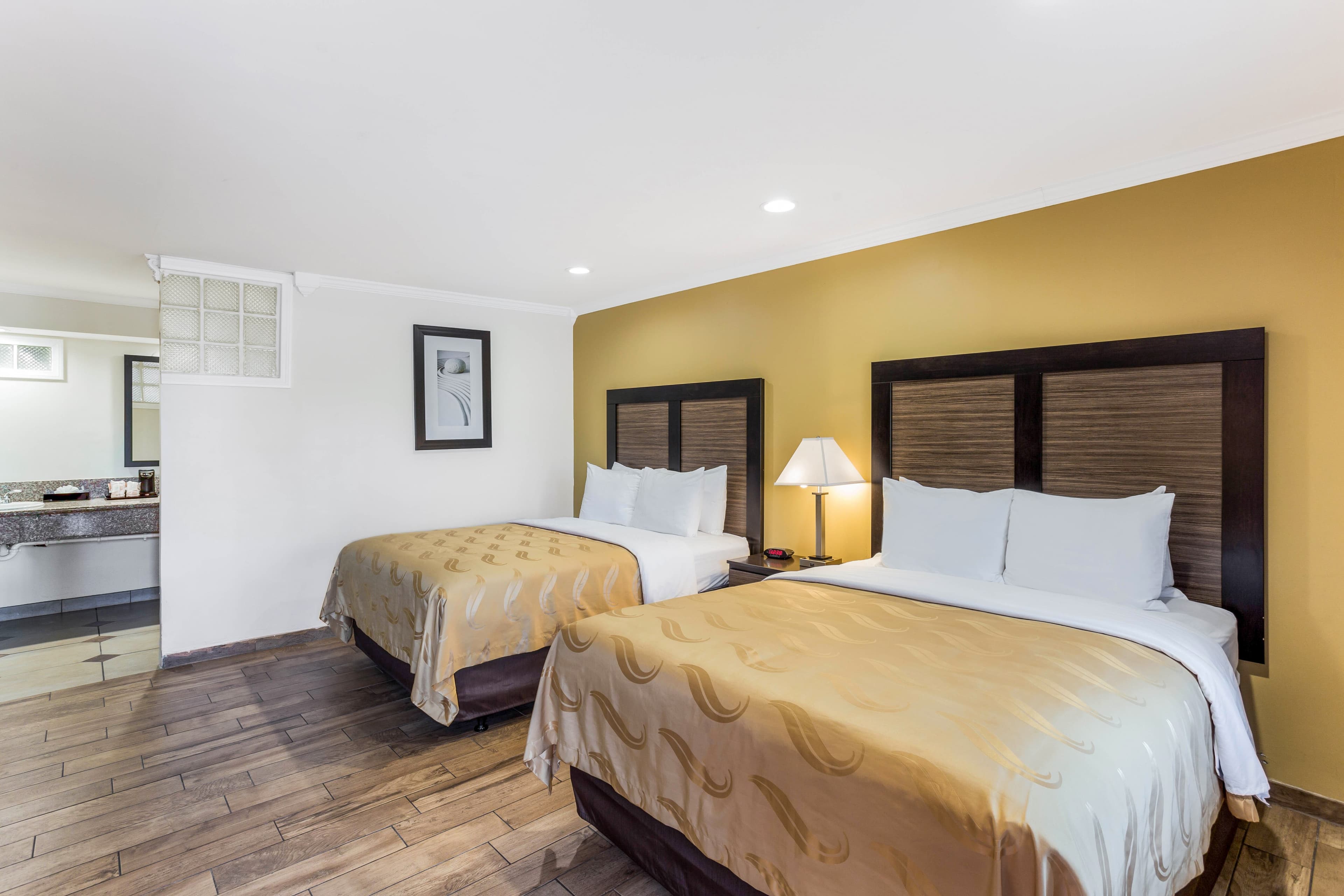 Quality Inn Escondido San Diego North County — 43