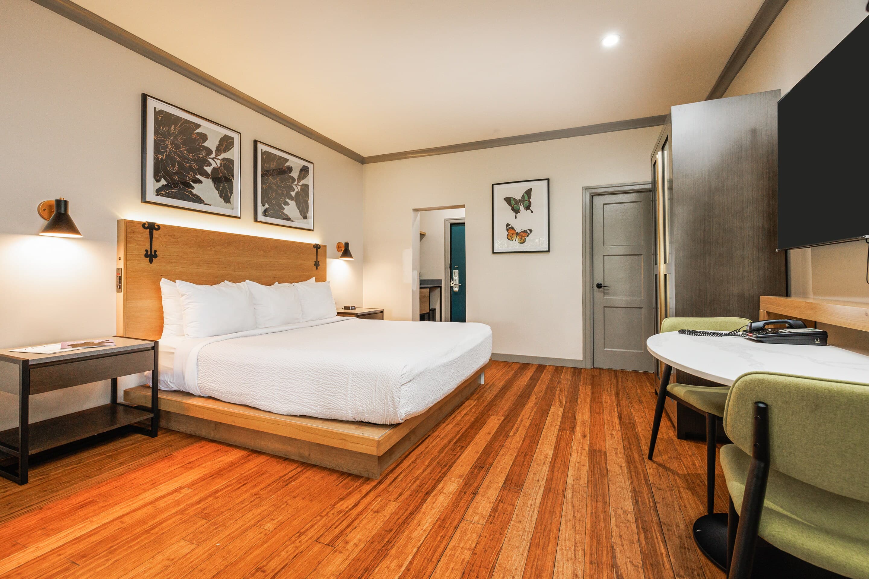 Inn Marin and Suites, an Ascend Collection Hotel - Image 3