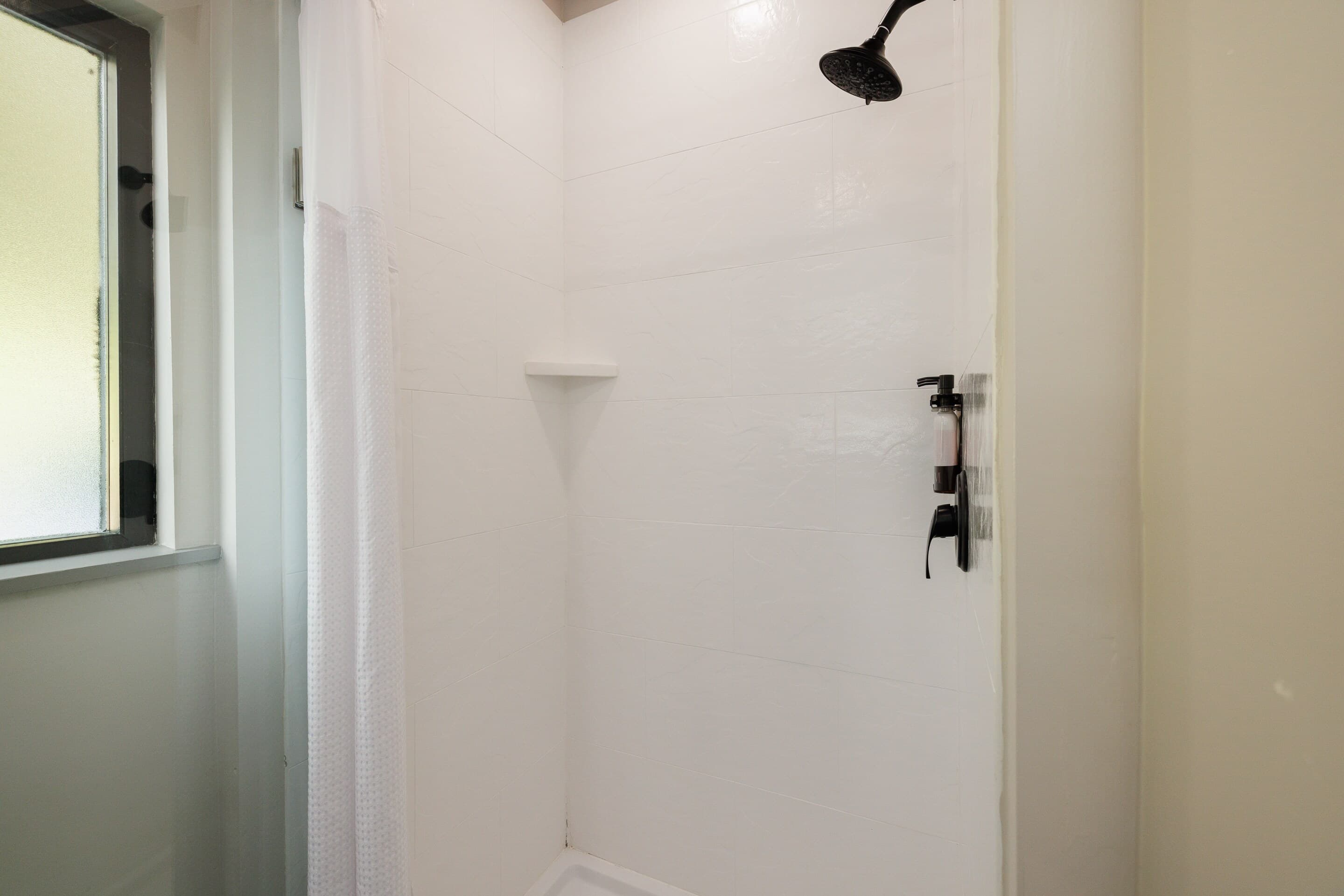 Inn Marin and Suites, an Ascend Collection Hotel — 29