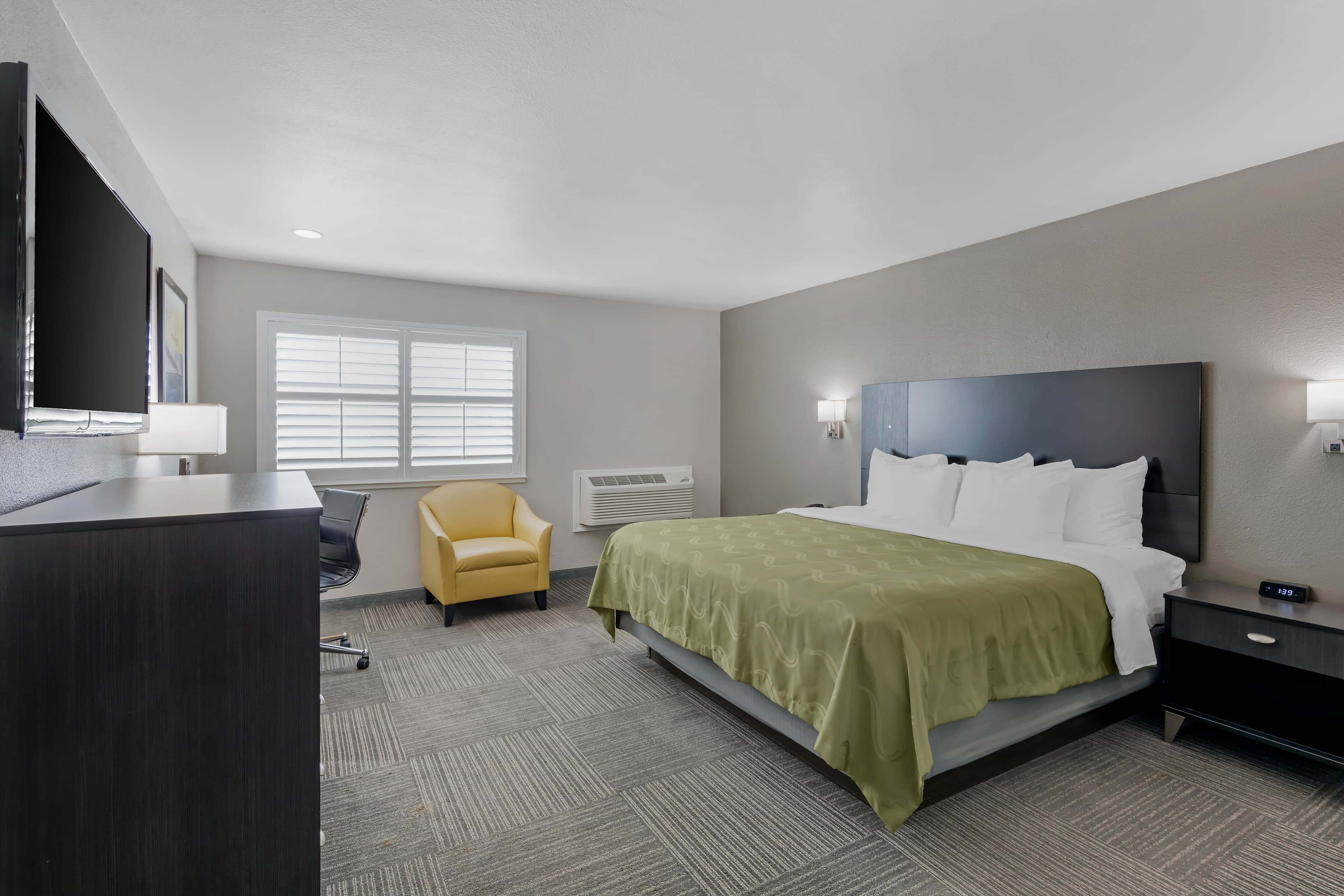 Quality Inn Kettleman City near Hwy 41 - Image 2