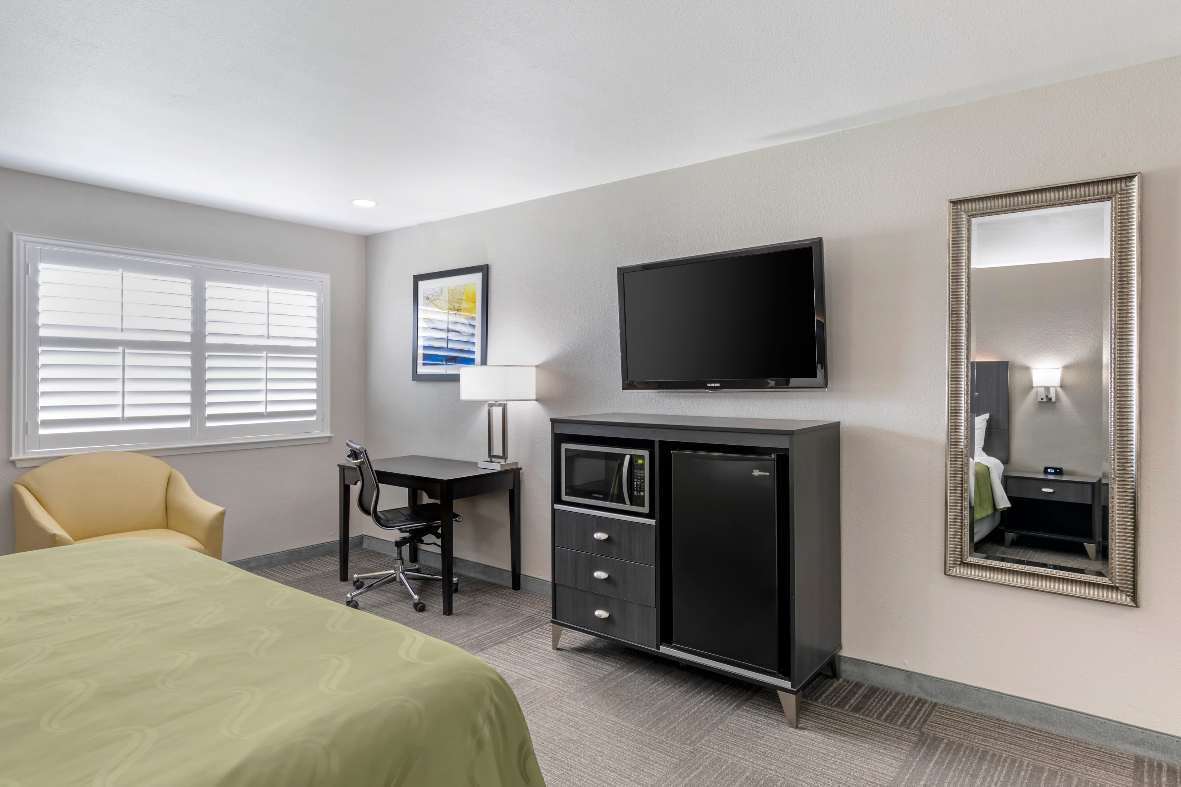 Quality Inn Kettleman City near Hwy 41 — 13