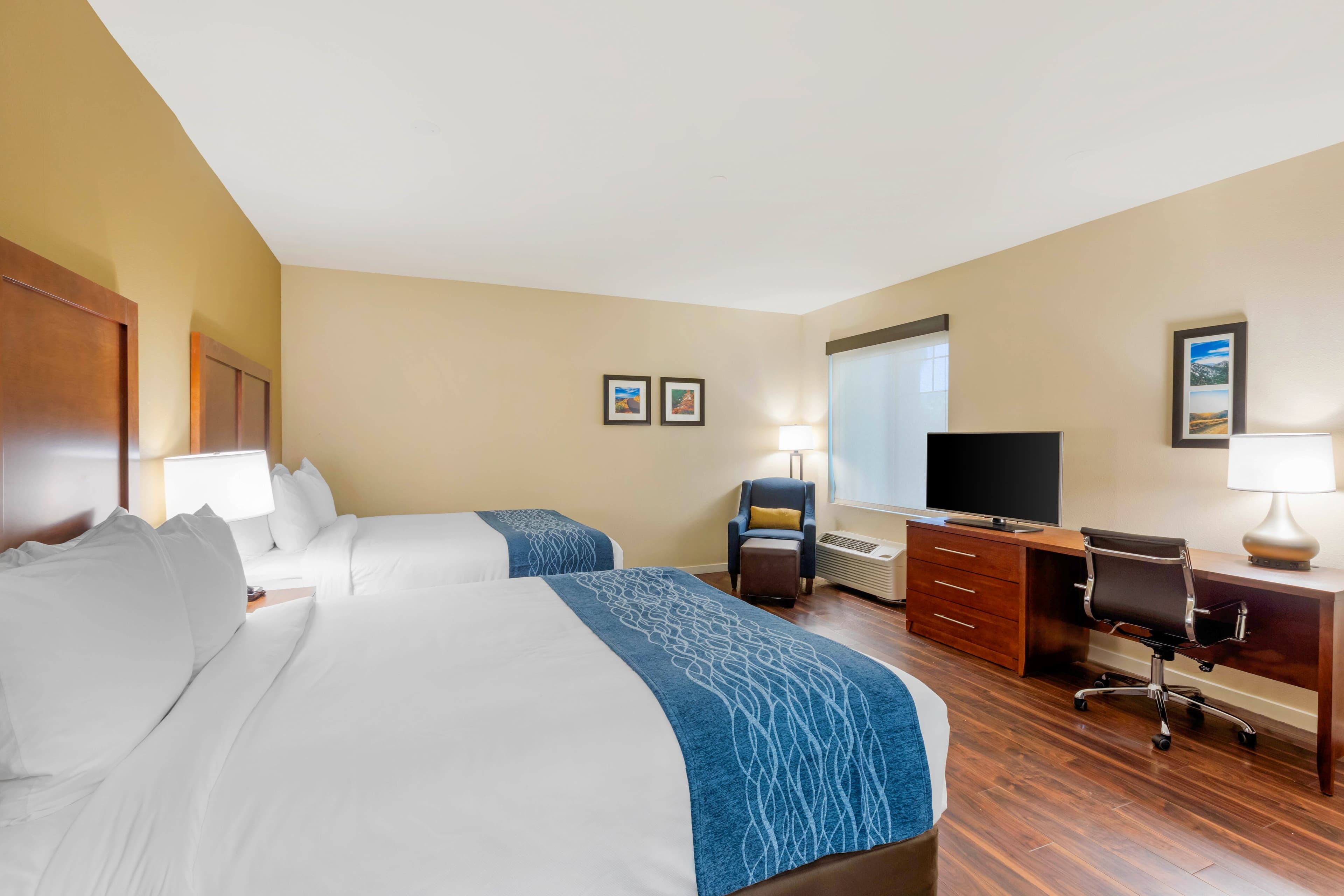 Comfort Inn & Suites Near Ontario Airport — 25