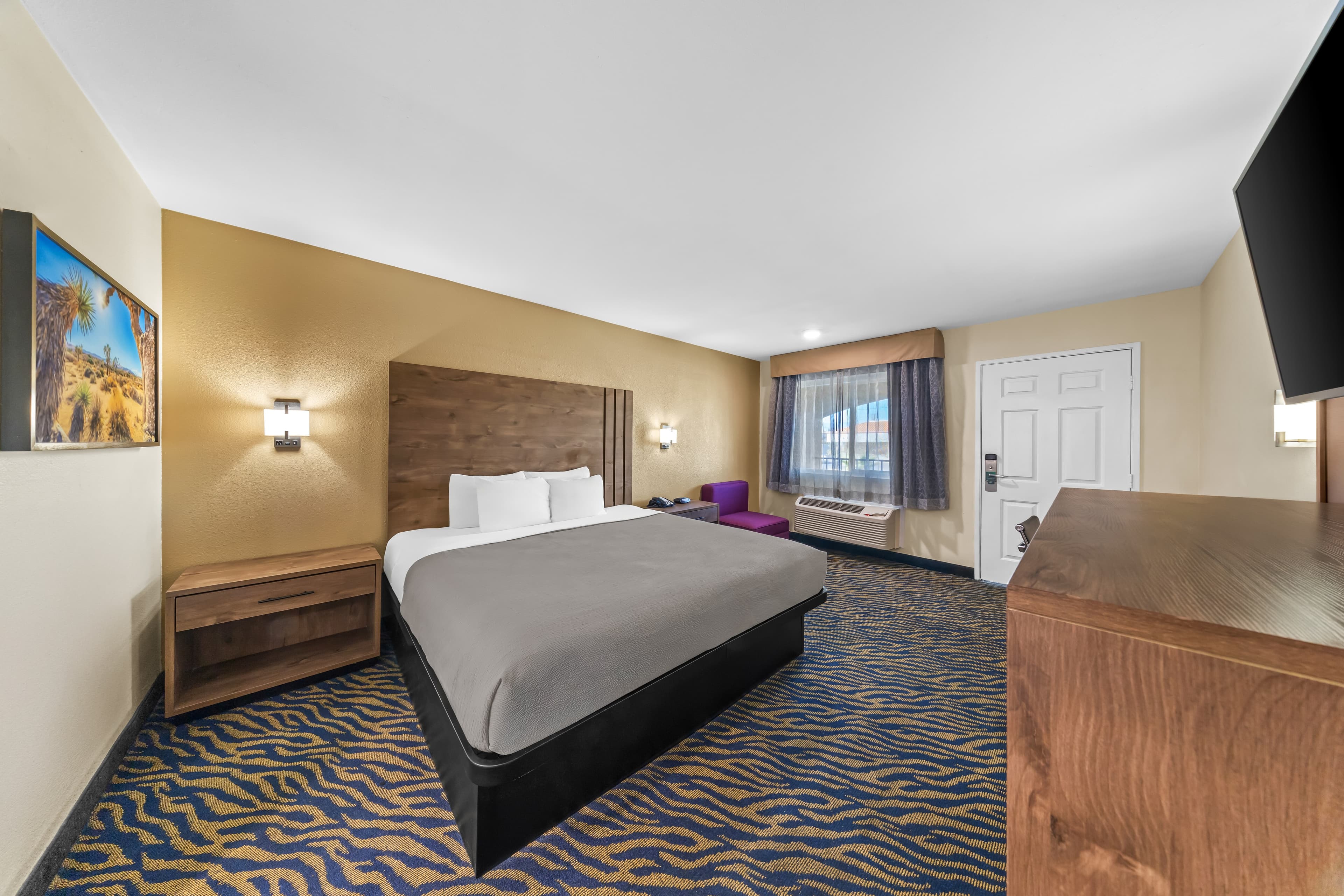 Quality Inn & Suites Victorville - Hesperia - Image 4
