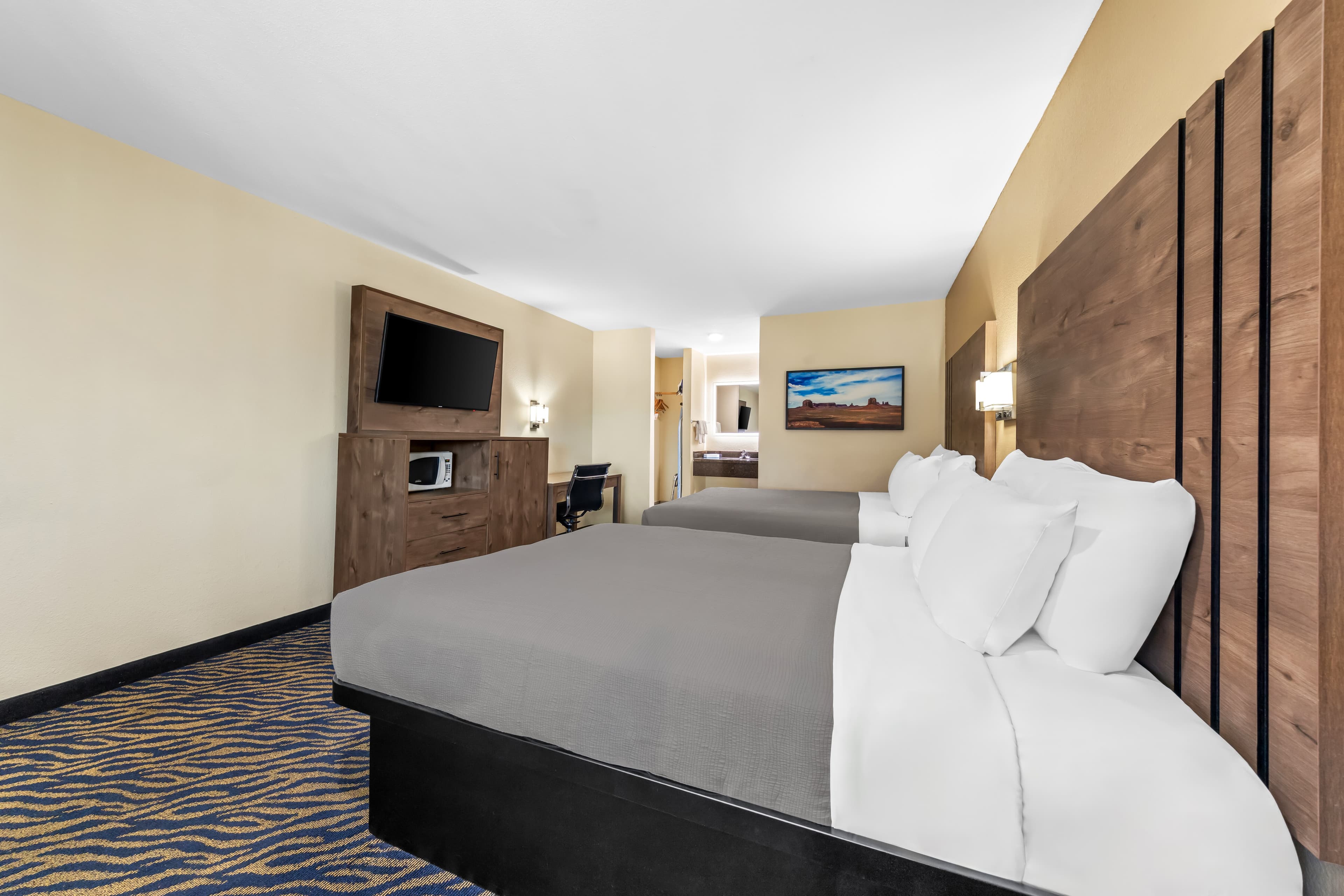 Quality Inn & Suites Victorville - Hesperia — 14
