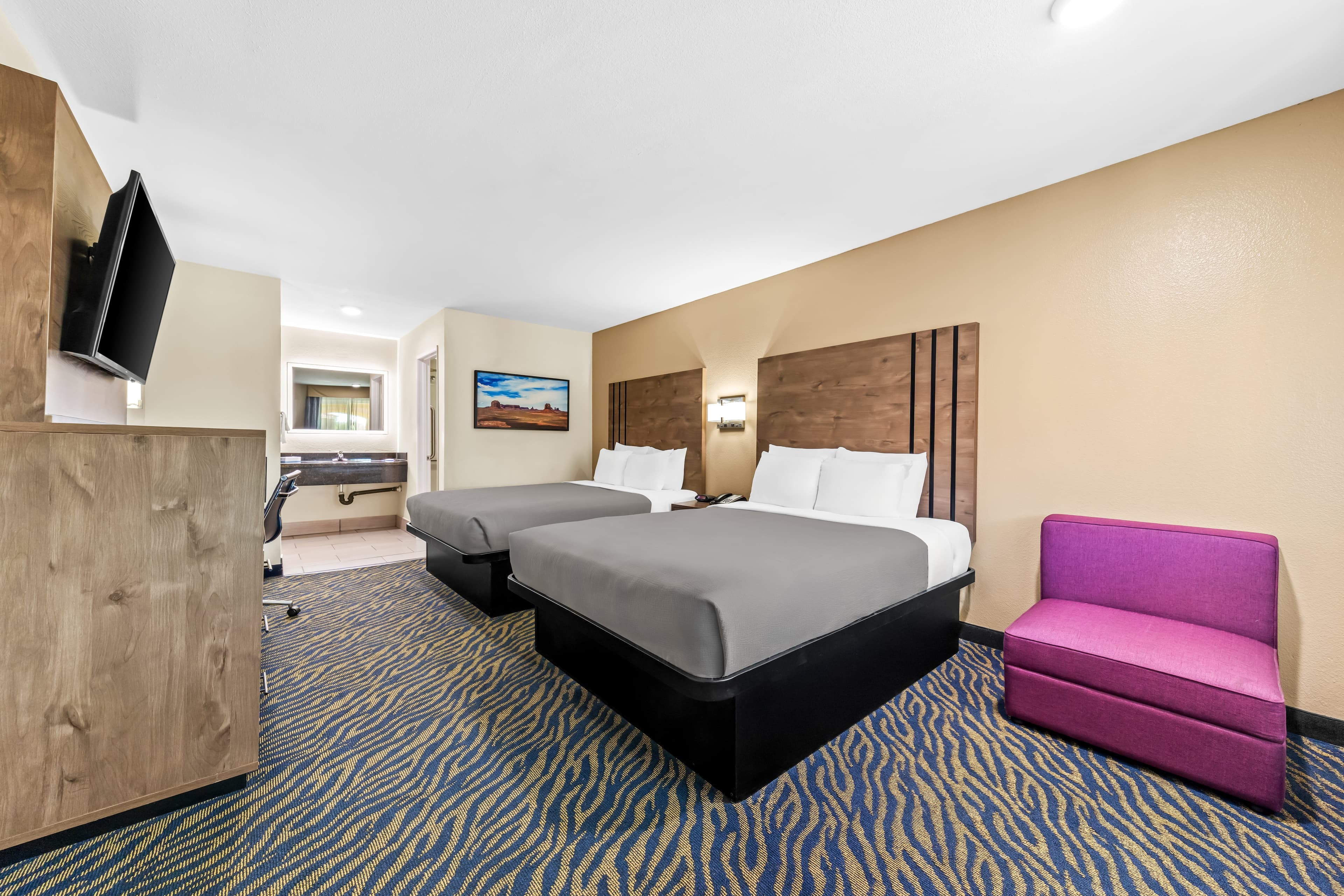 Quality Inn & Suites Victorville - Hesperia — 17