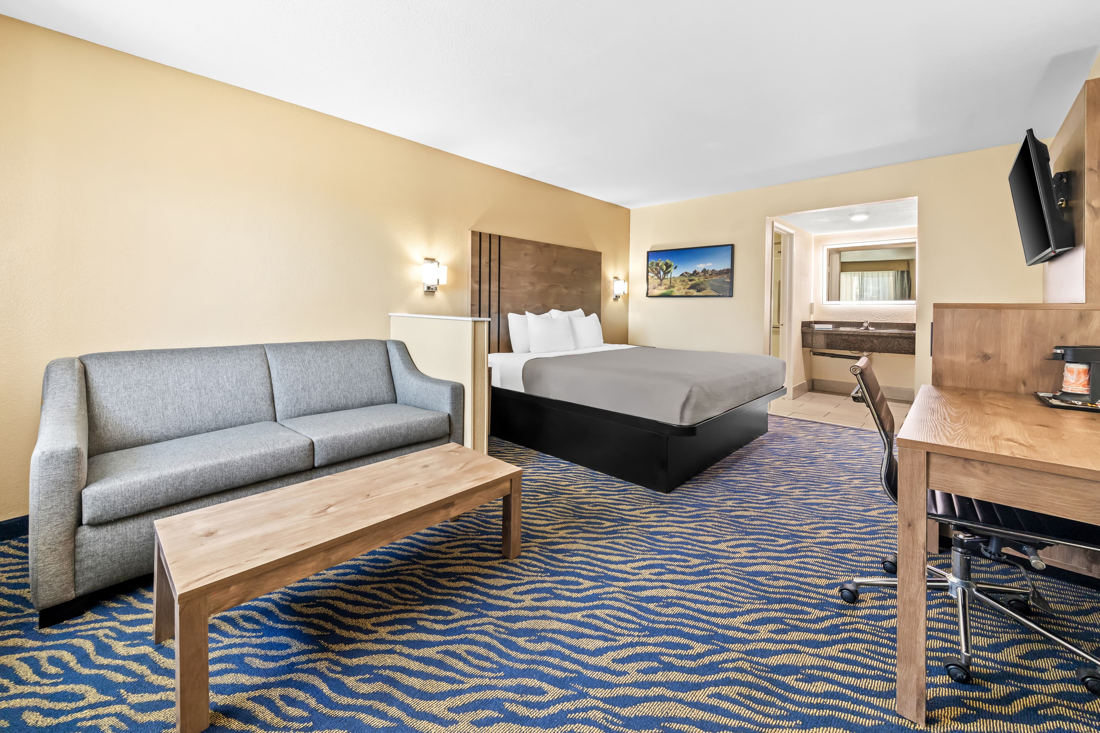 Quality Inn & Suites Victorville - Hesperia — 18