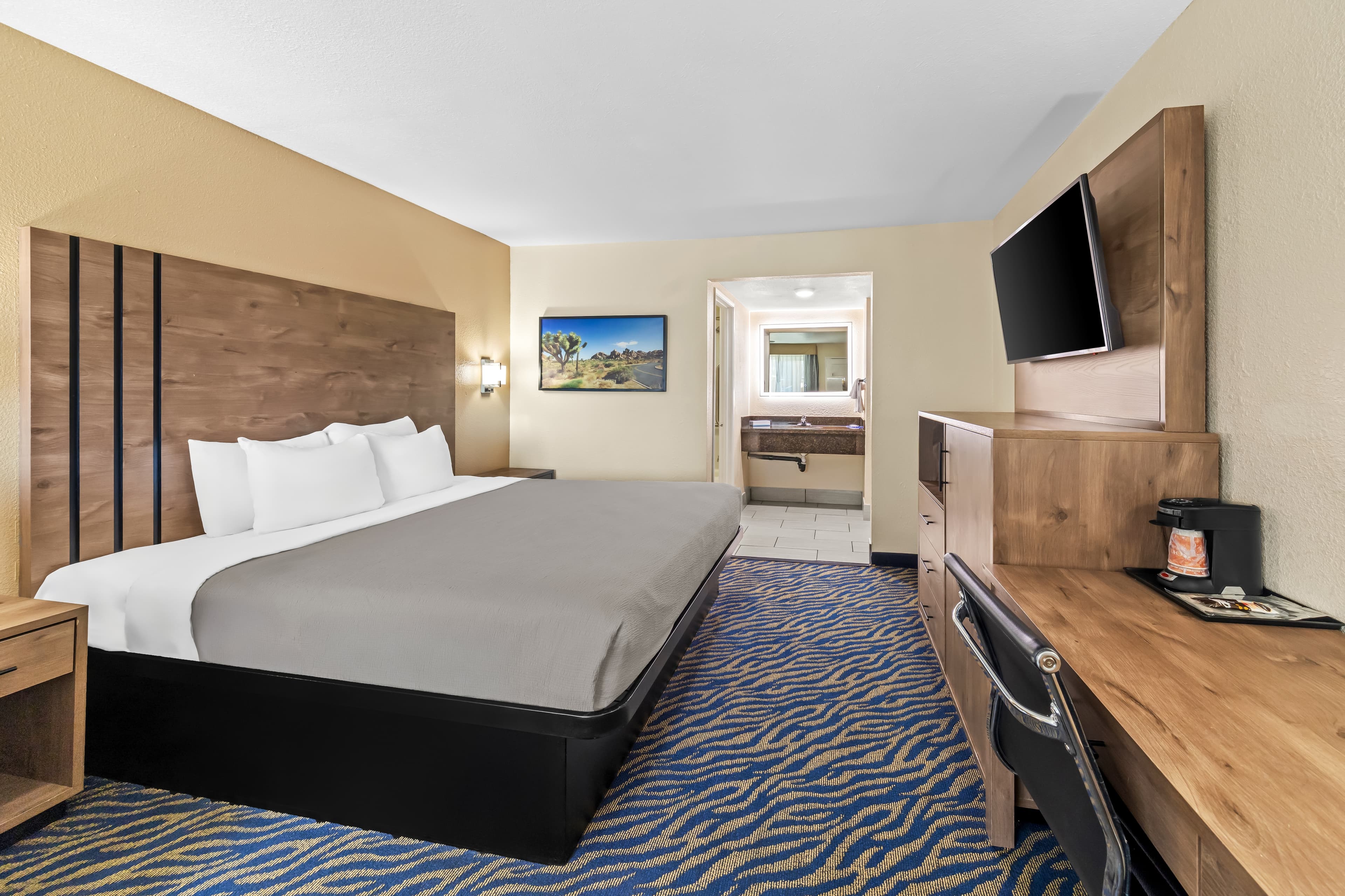 Quality Inn & Suites Victorville - Hesperia — 19
