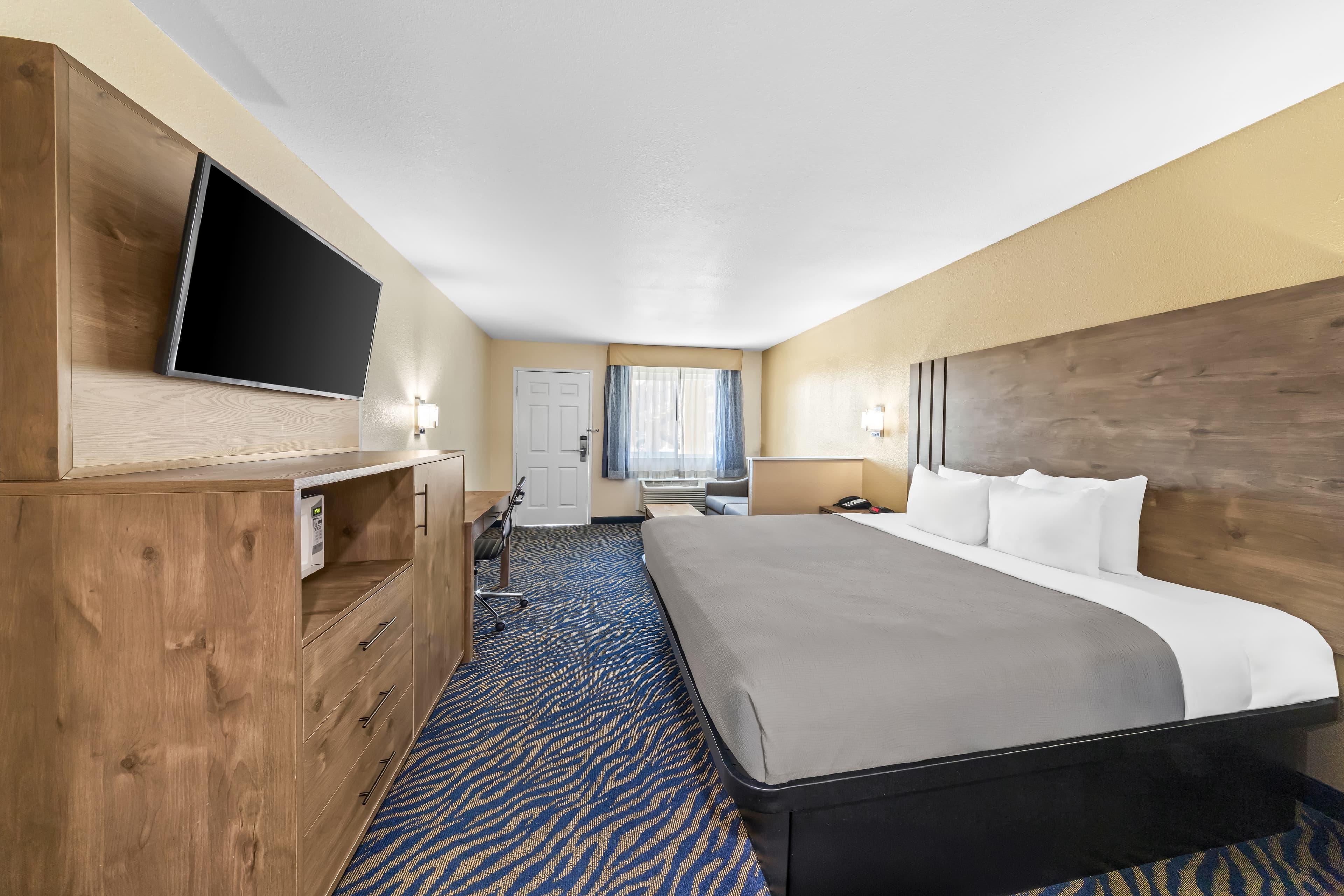 Quality Inn & Suites Victorville - Hesperia — 21