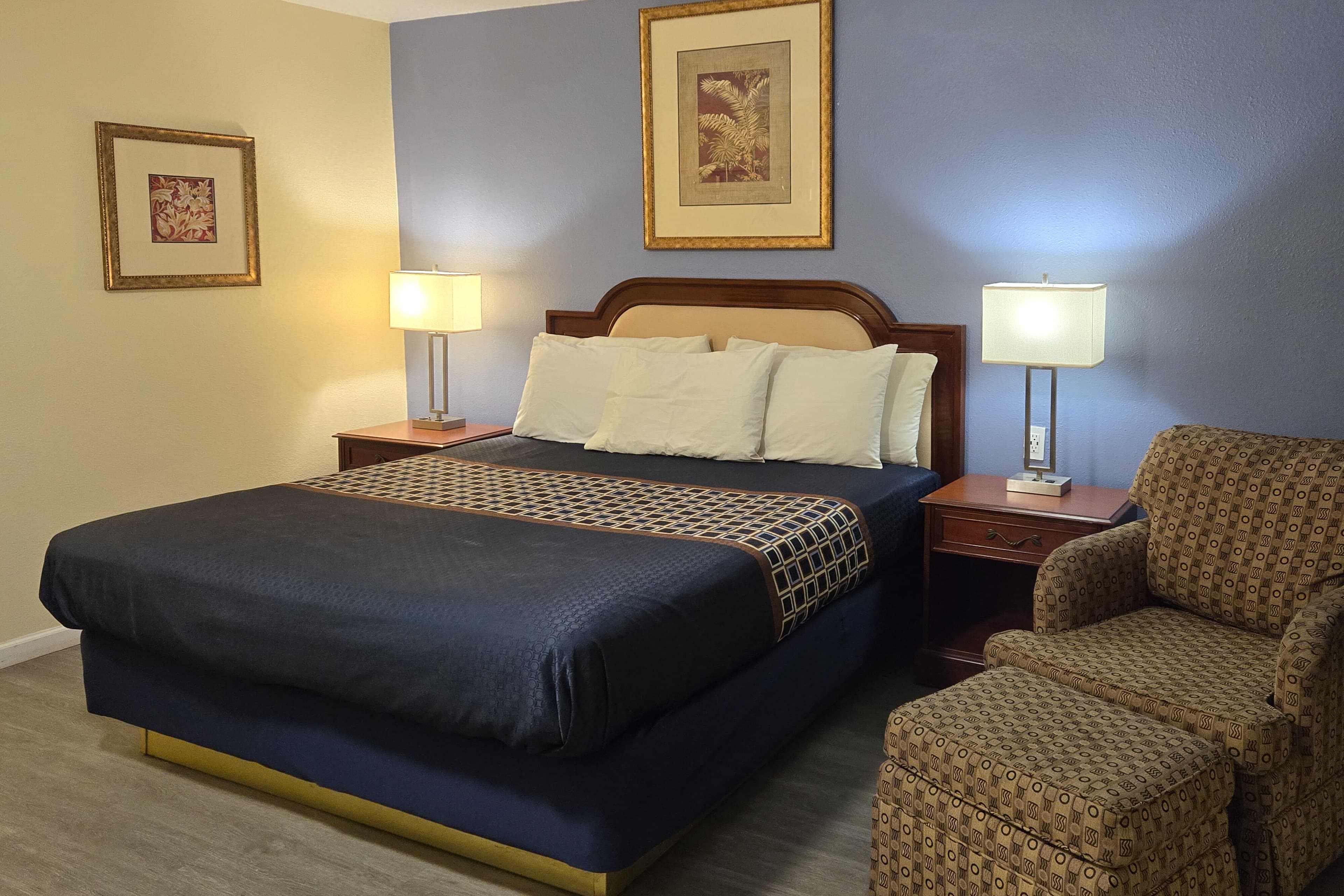 Rodeway Inn & Suites Blythe I-10 — 14