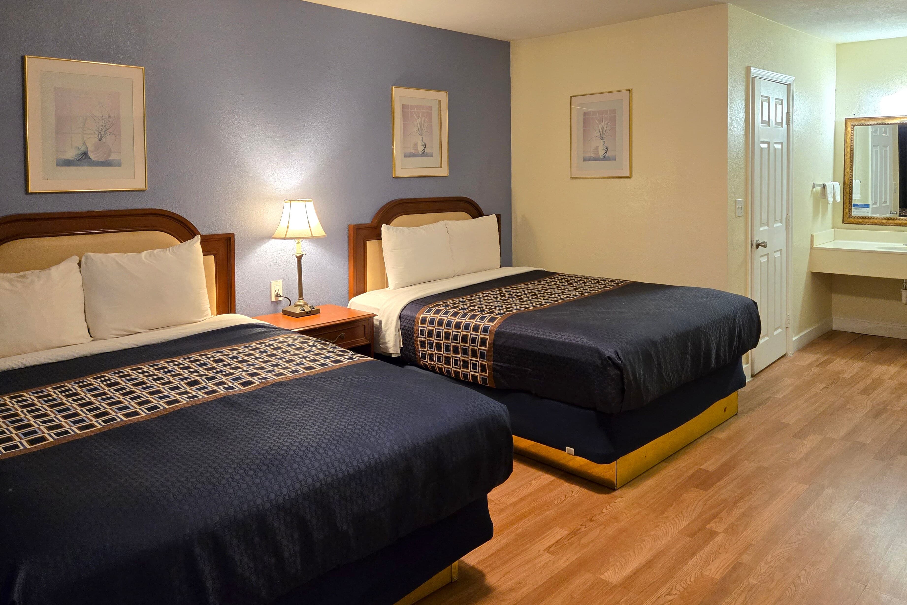 Rodeway Inn & Suites Blythe I-10 — 27