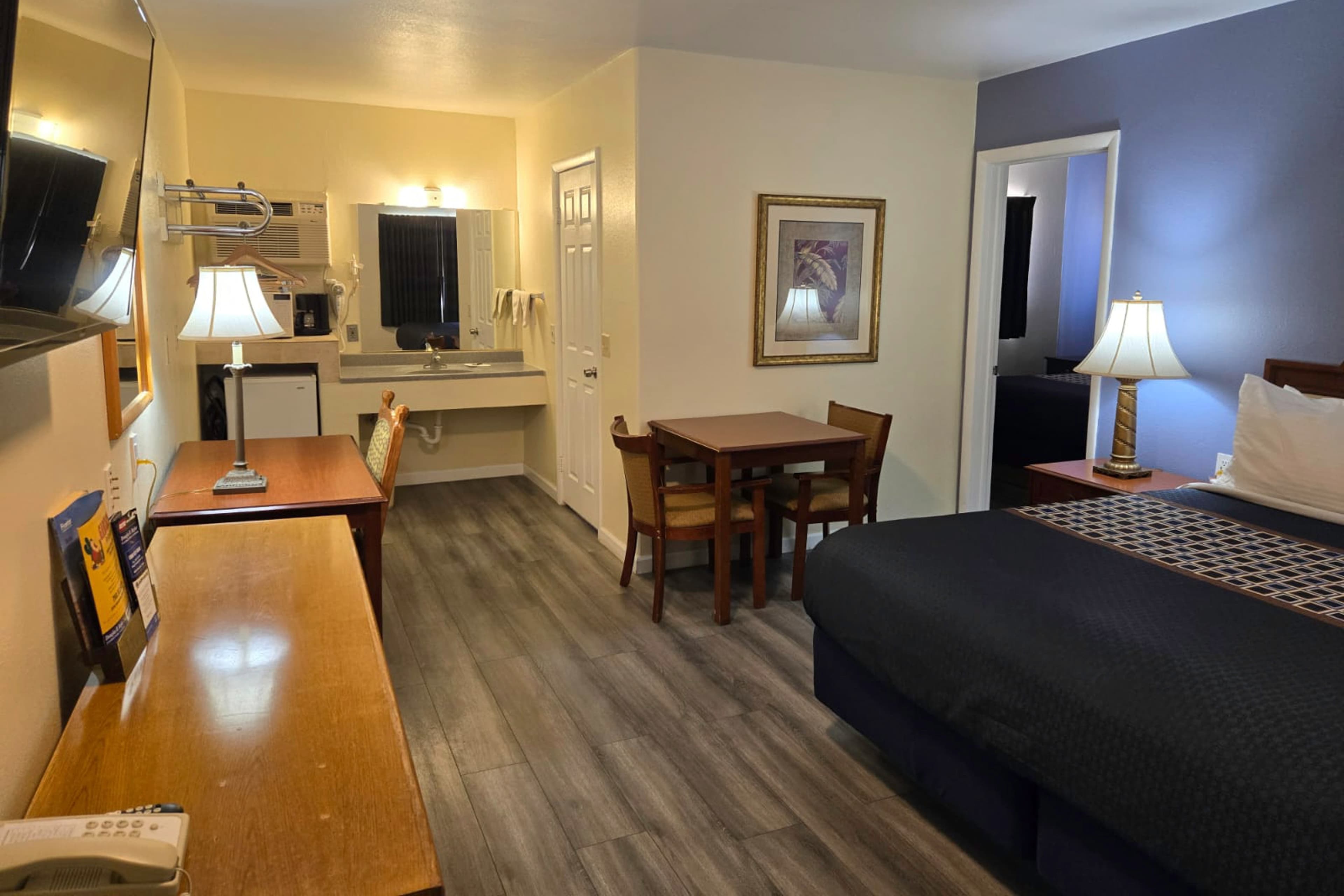 Rodeway Inn & Suites Blythe I-10 — 55