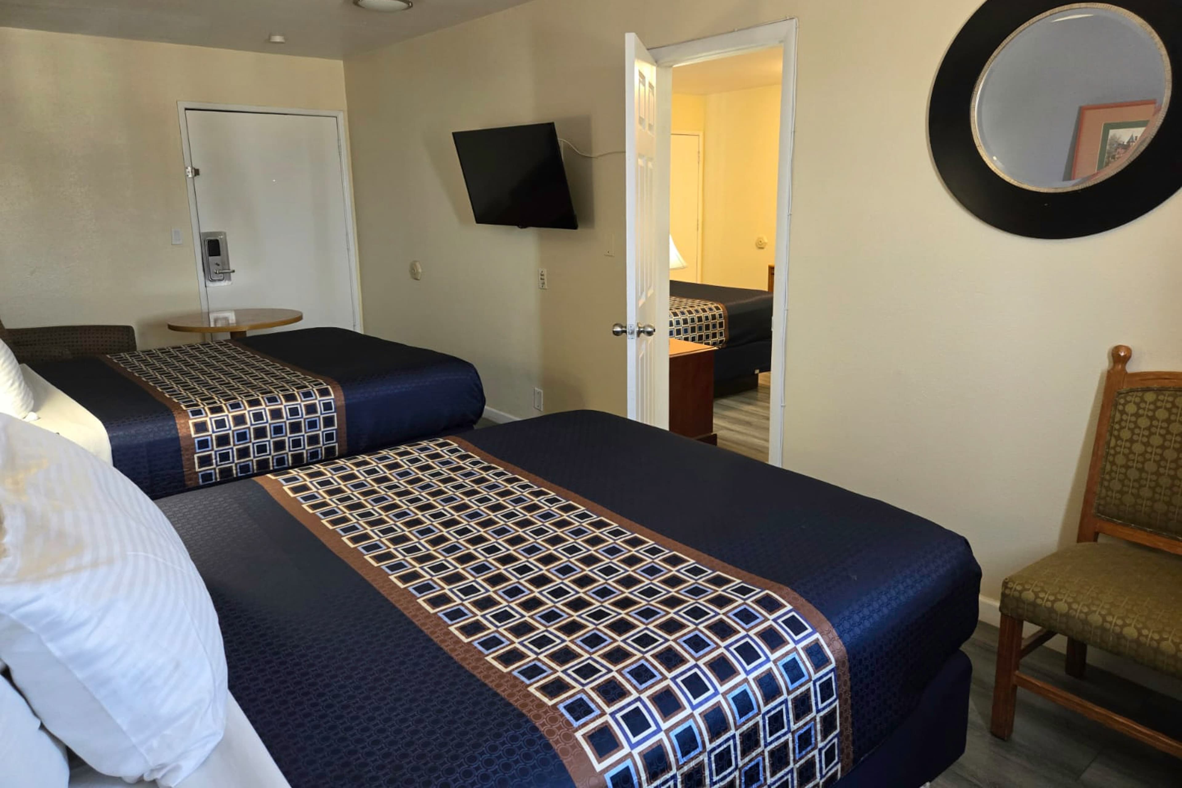 Rodeway Inn & Suites Blythe I-10 — 56