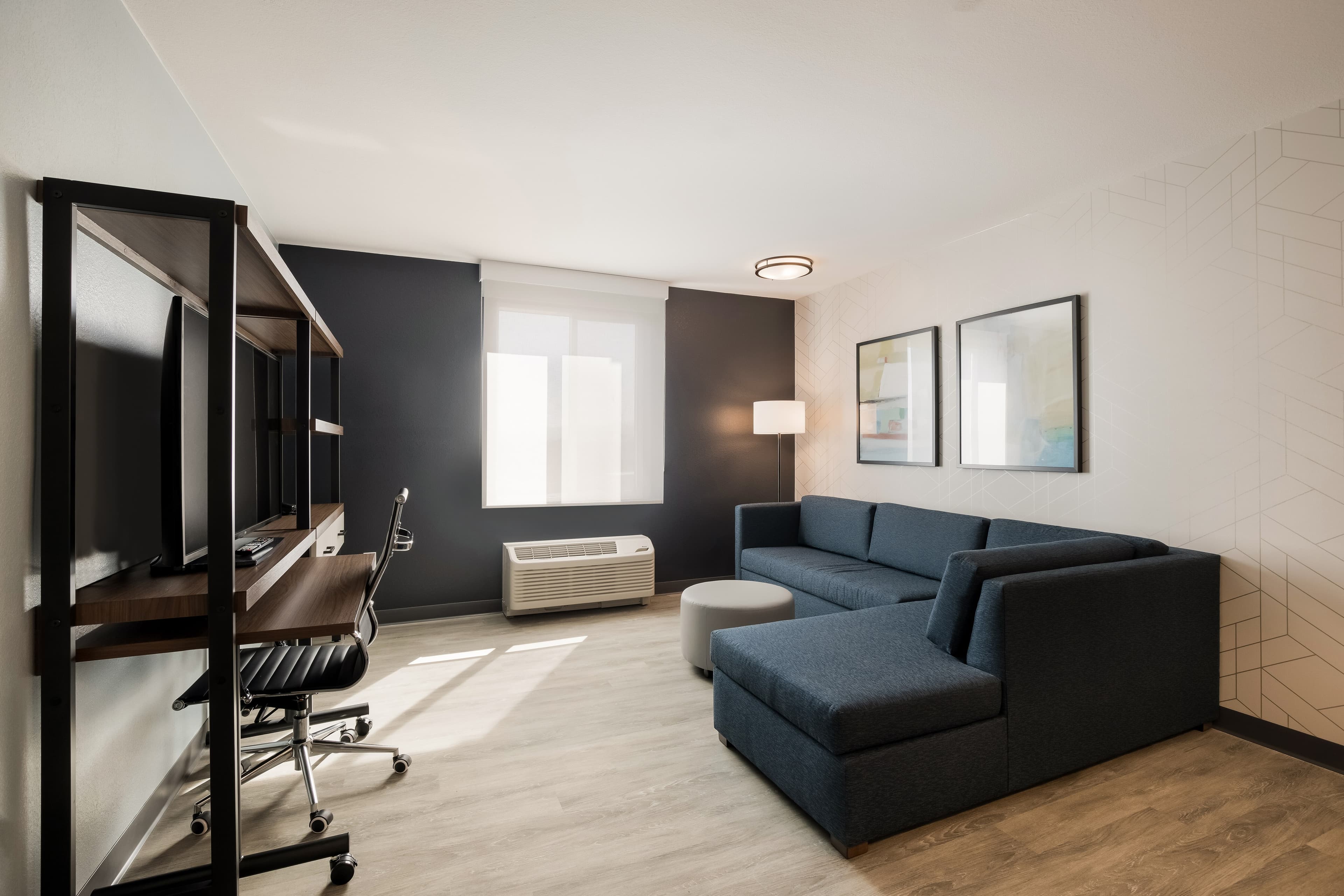 Everhome Suites Corona — 30