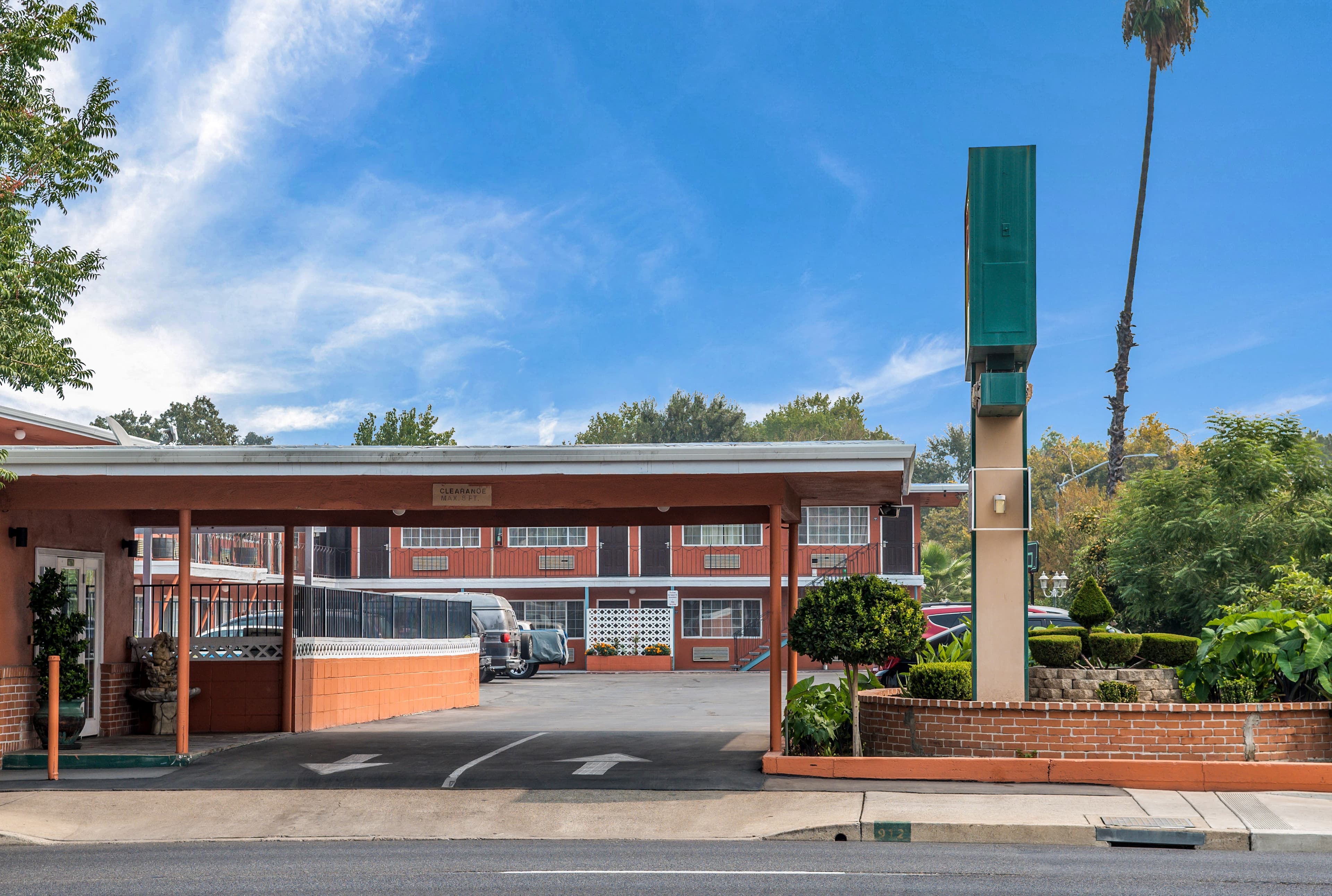 Rodeway Inn Modesto near Downtown - Image 1