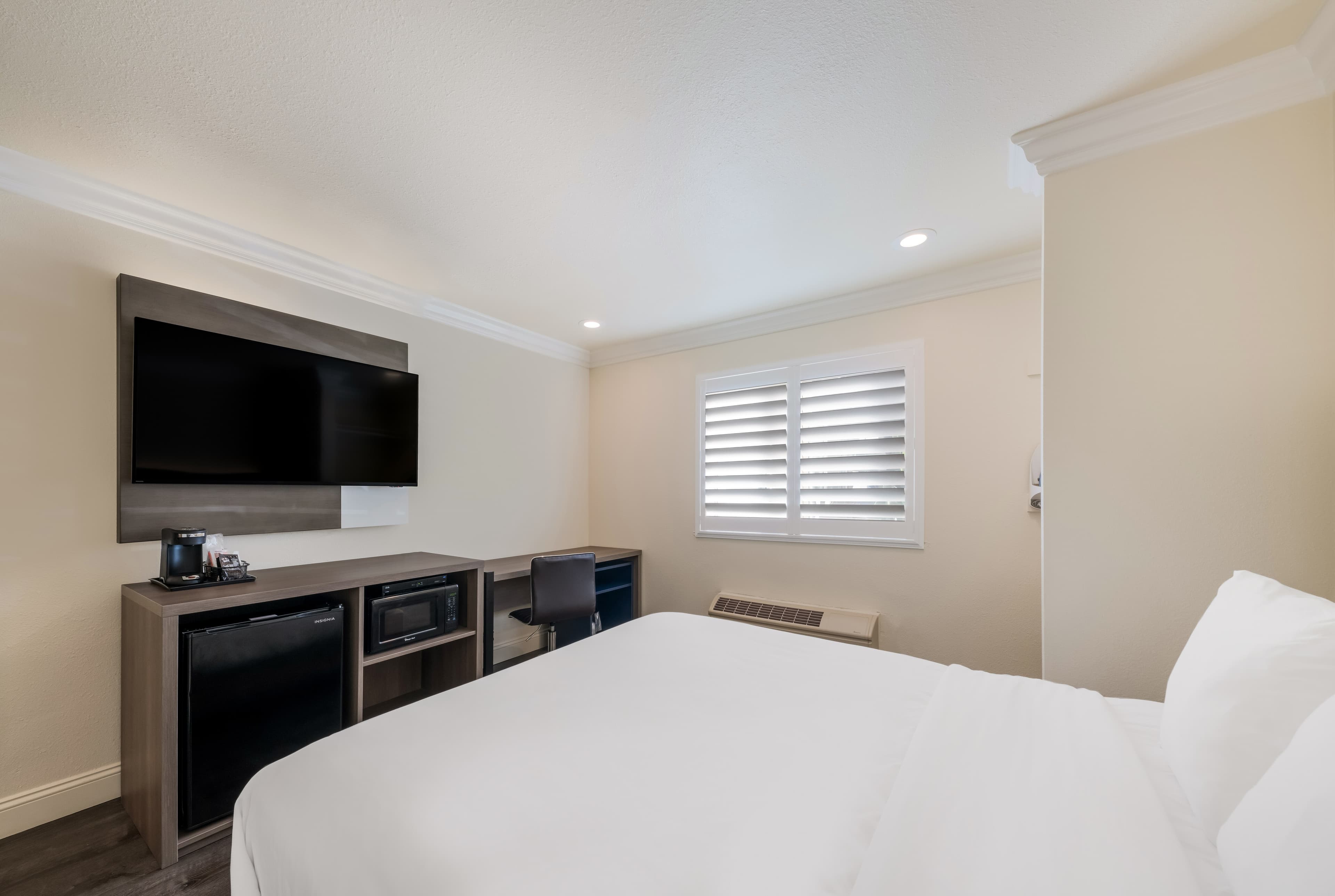 Comfort Inn Gilroy - Image 4