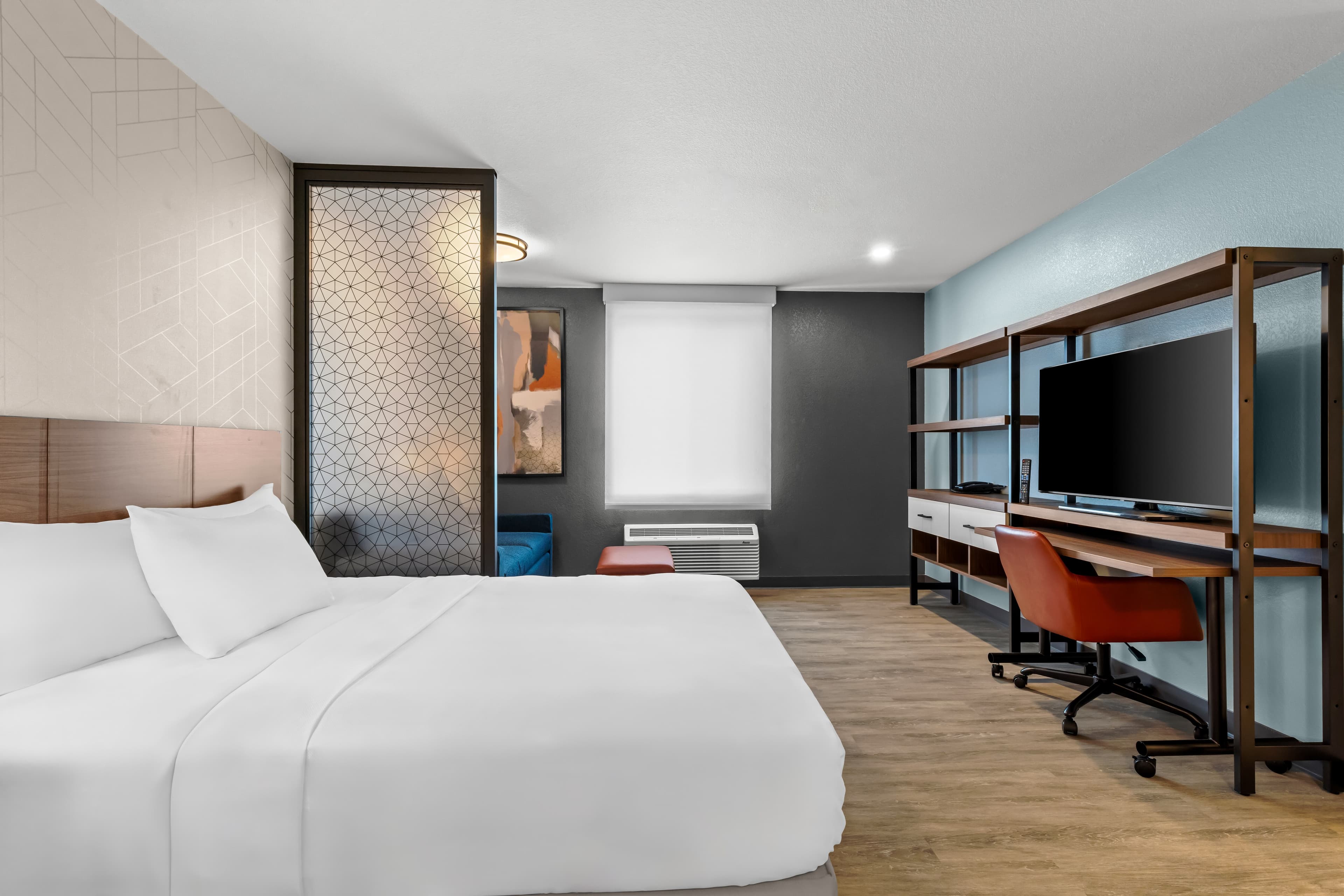Everhome Suites Temecula - Image 1
