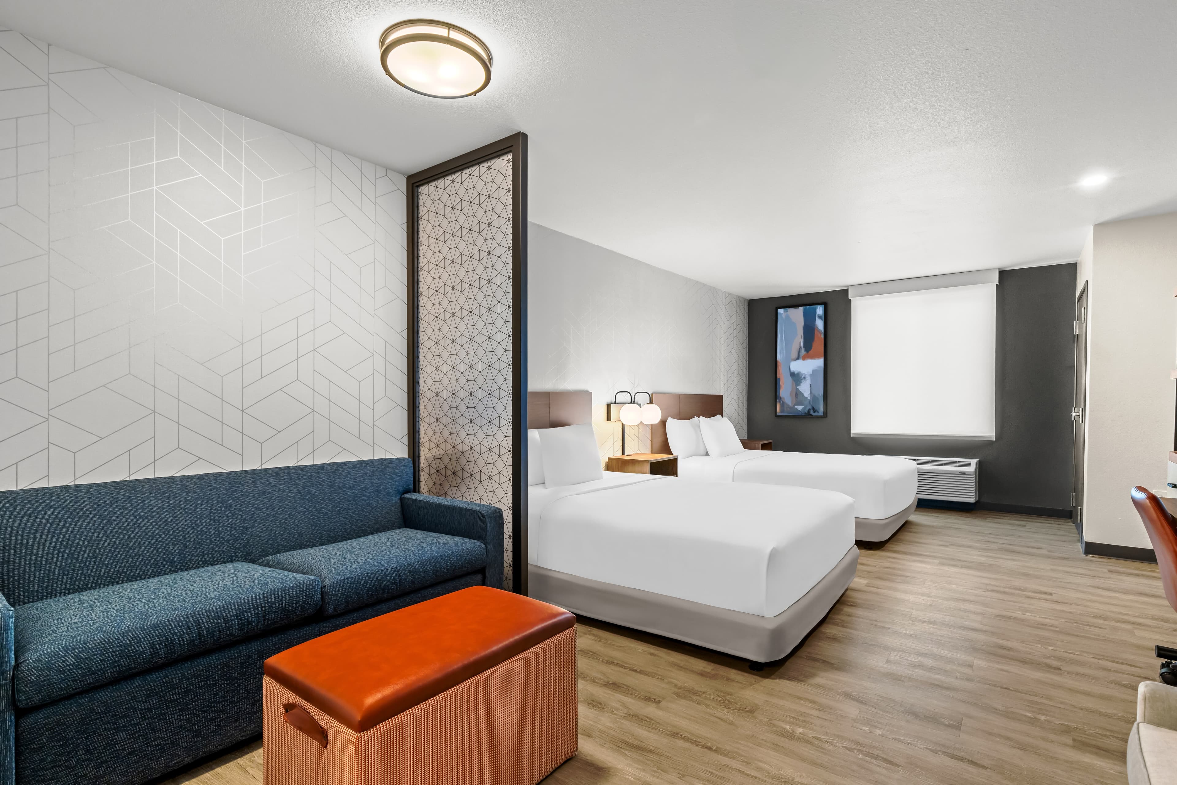 Everhome Suites Temecula — 12