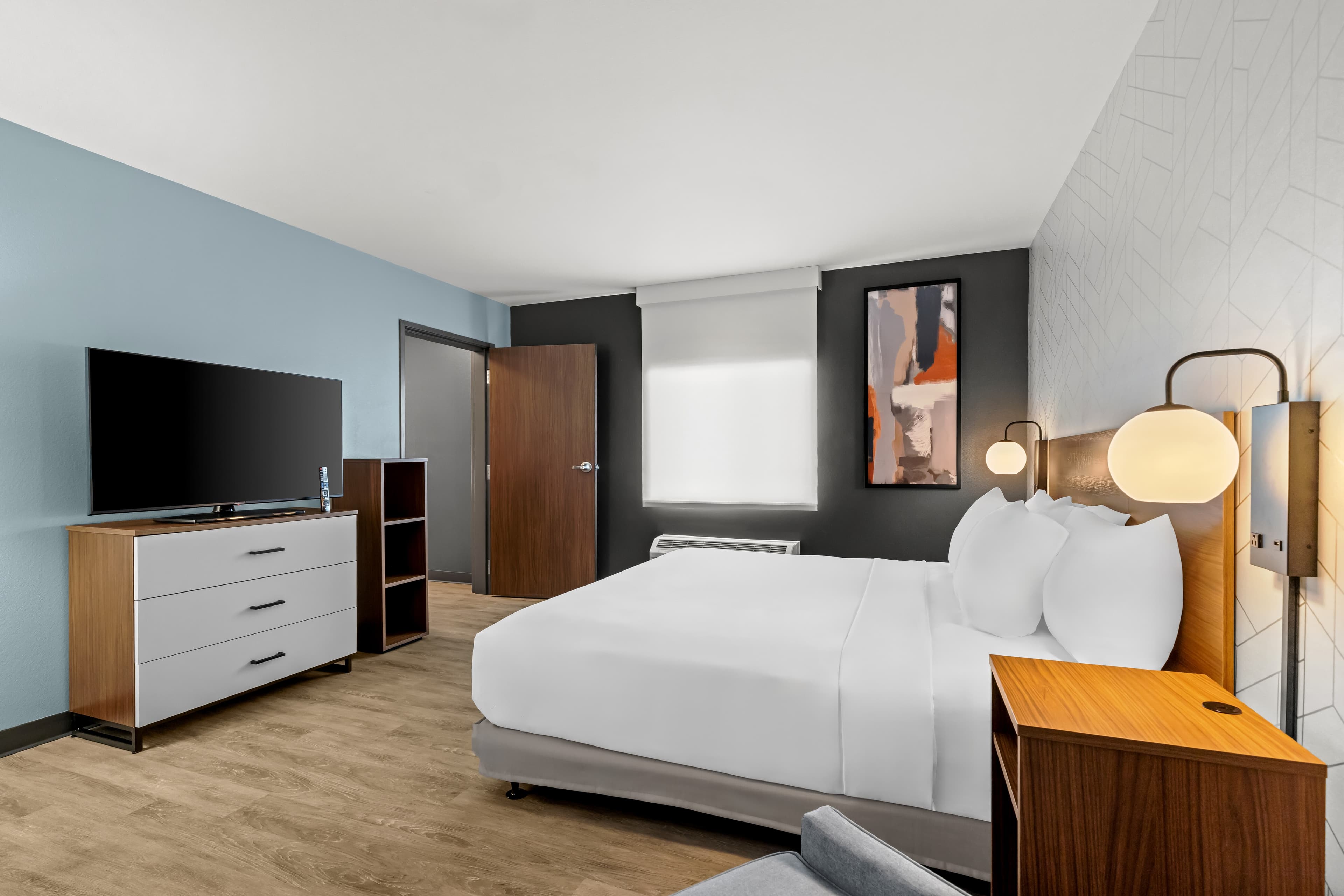 Everhome Suites Temecula — 25