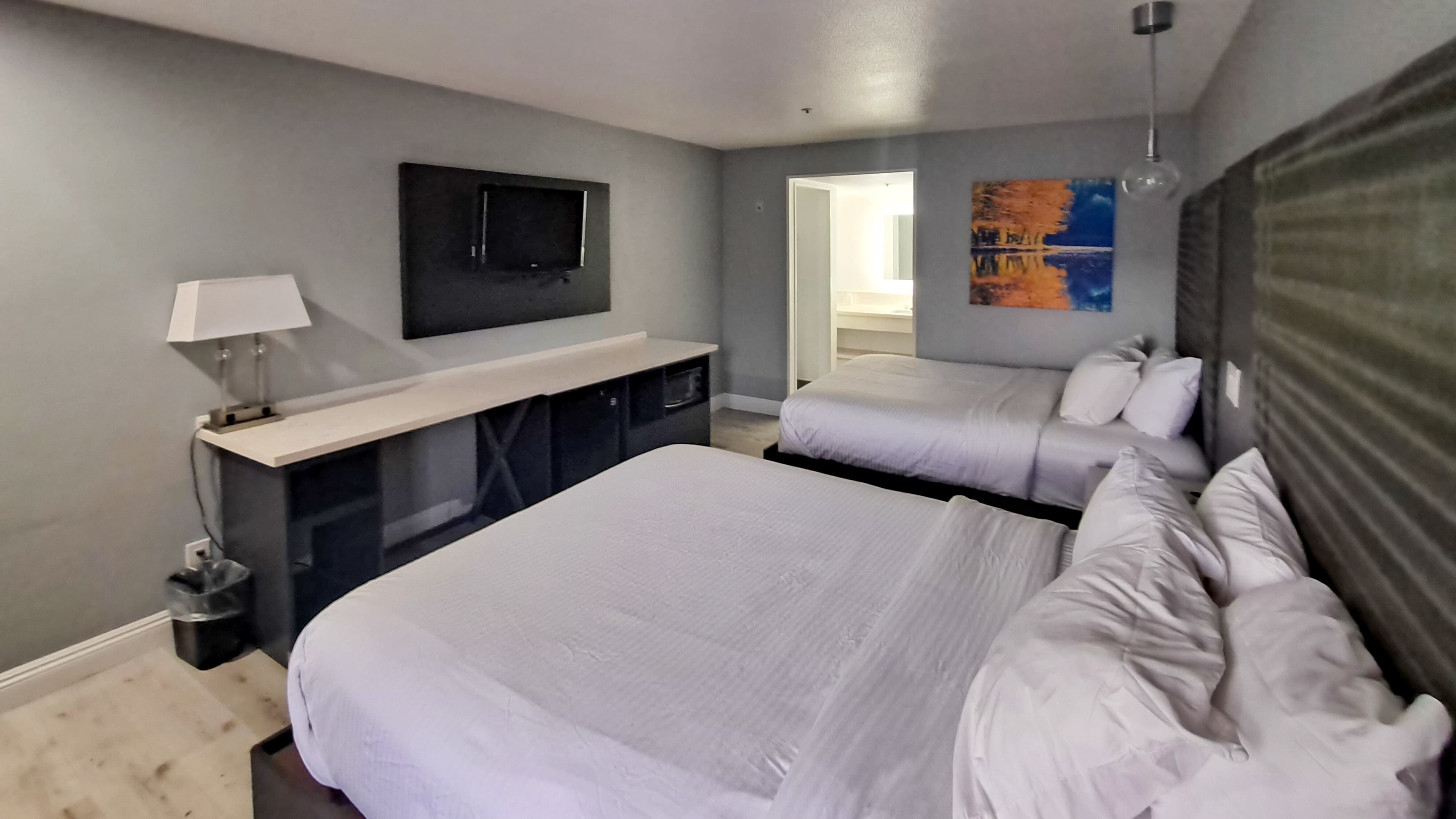 Clarion Pointe El Cajon San Diego East - Image 4