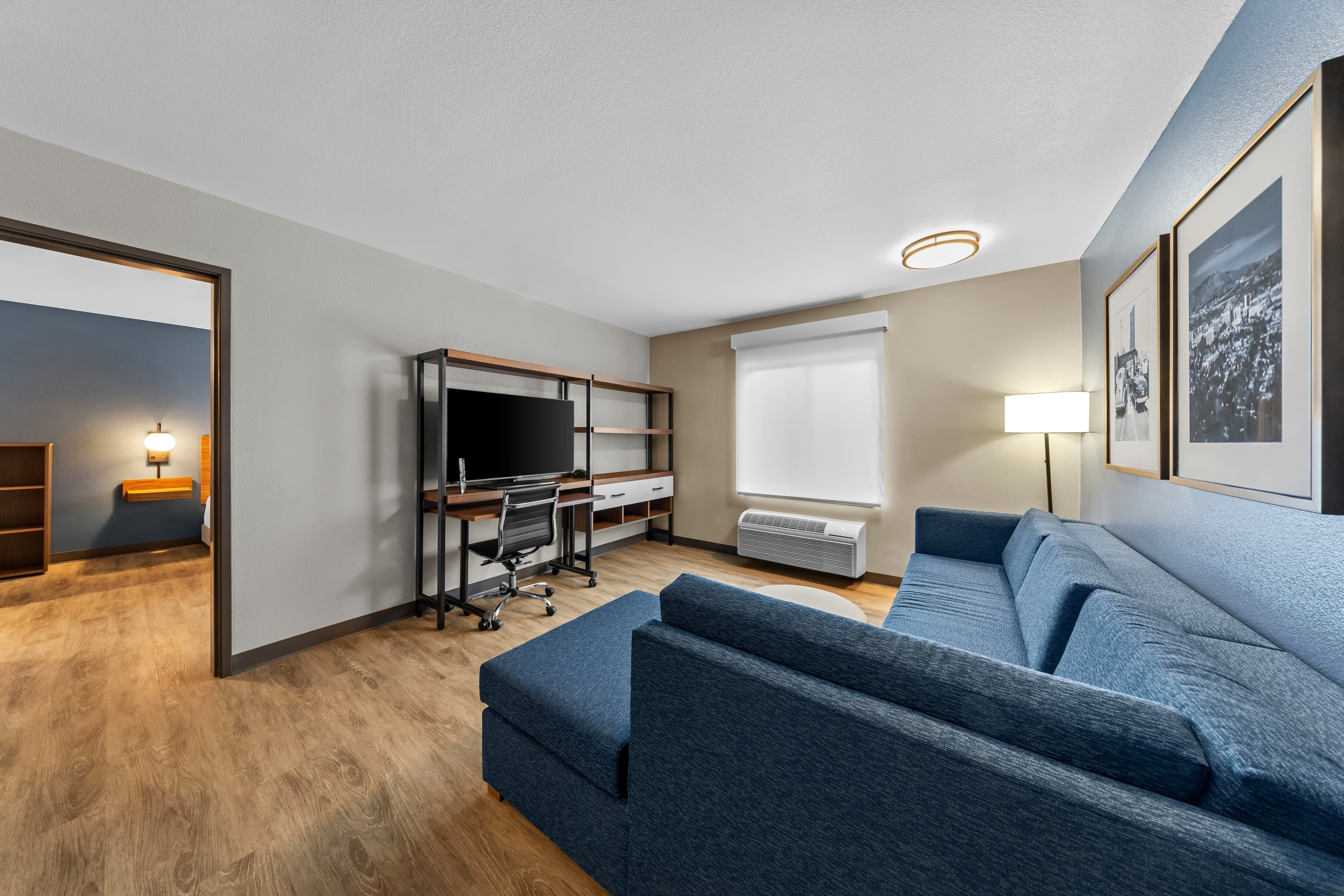 Everhome Suites Ontario — 25