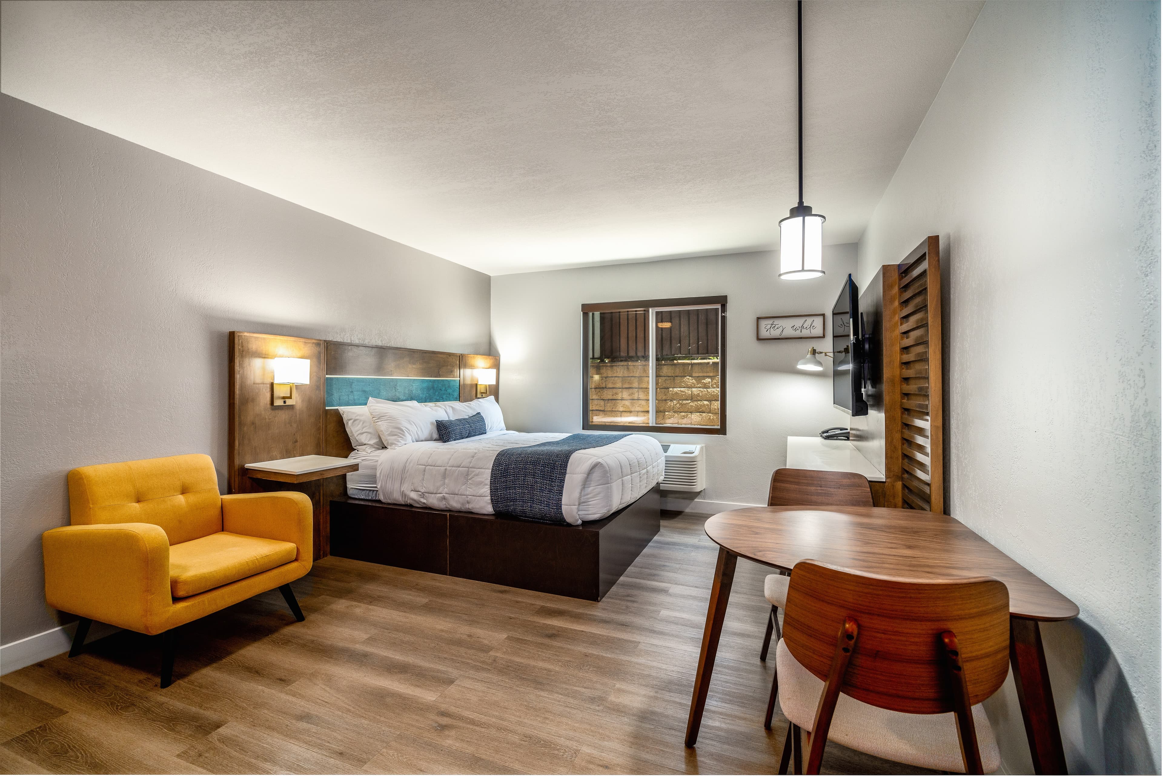 MainStay Suites Moreno Valley Near March Air Reserve Base - Image 5