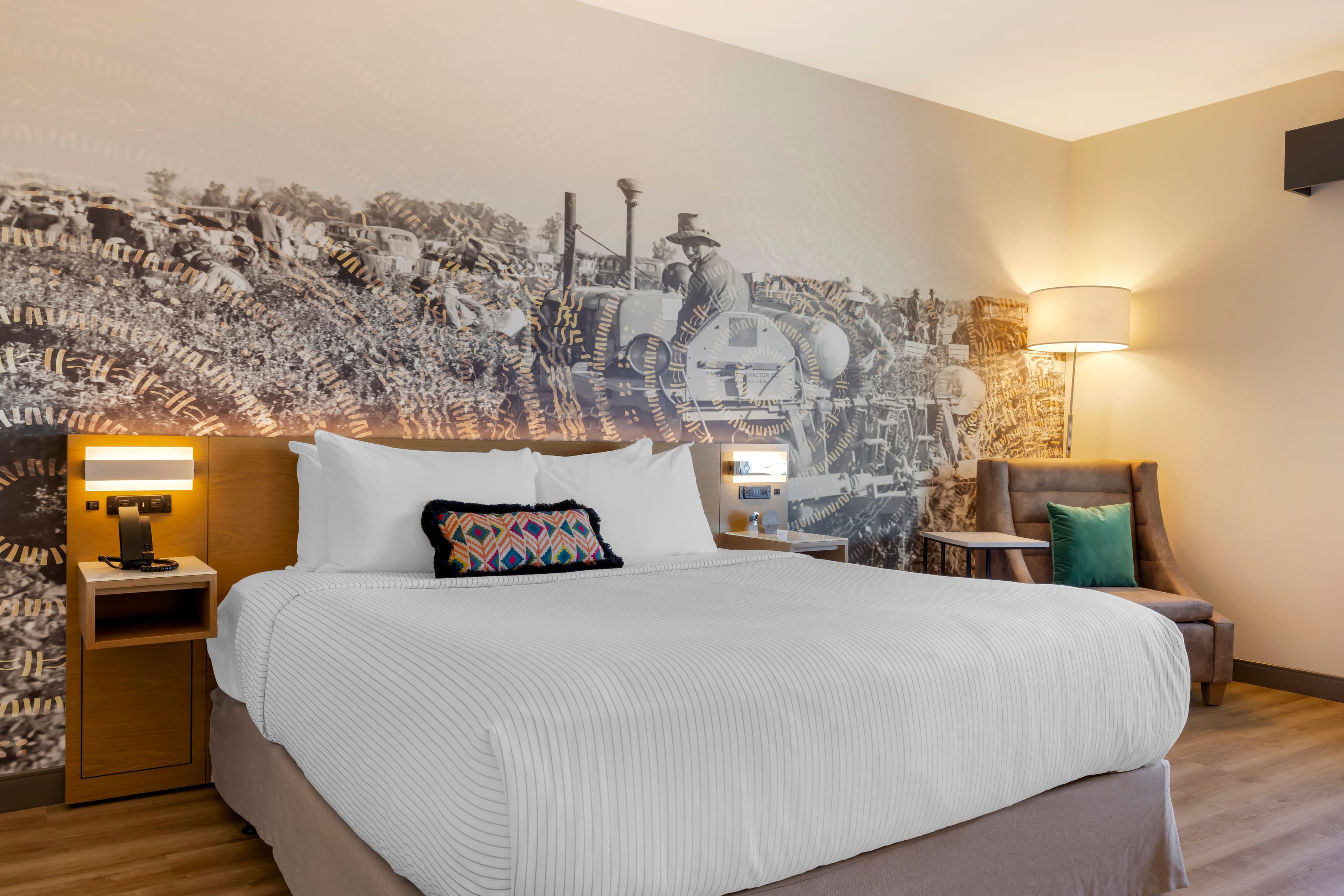 Cambria Hotel El Centro - Imperial — 11
