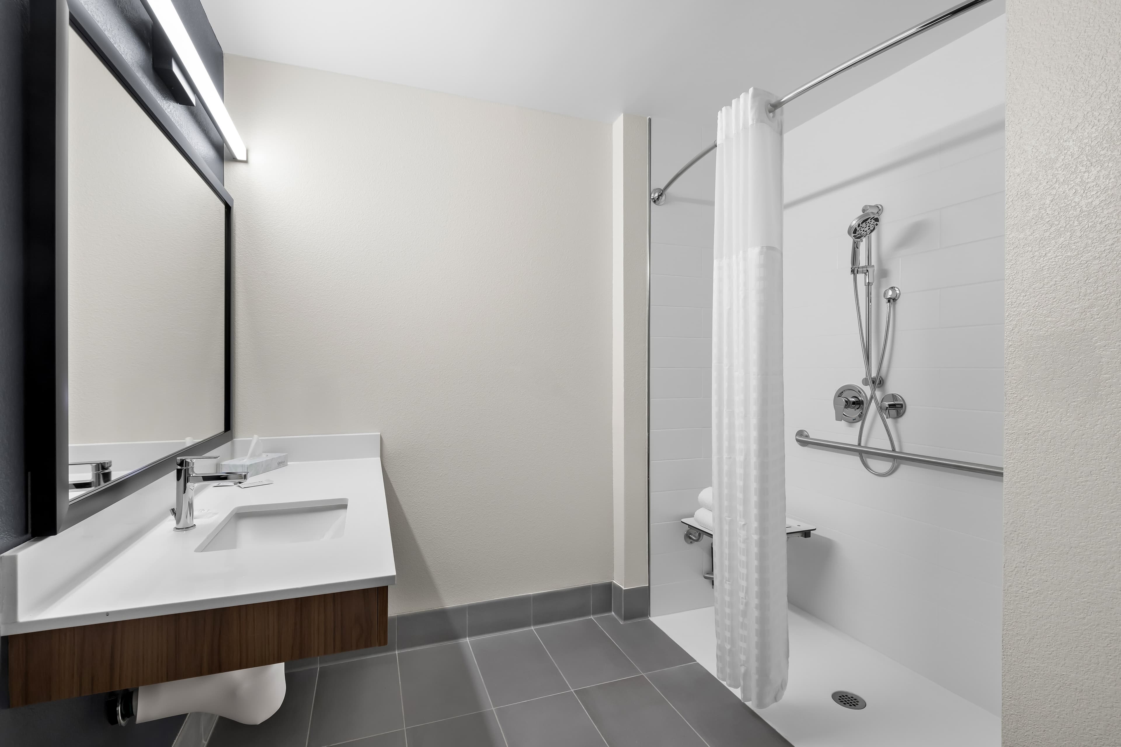 Everhome Suites San Bernardino - Loma Linda — 8