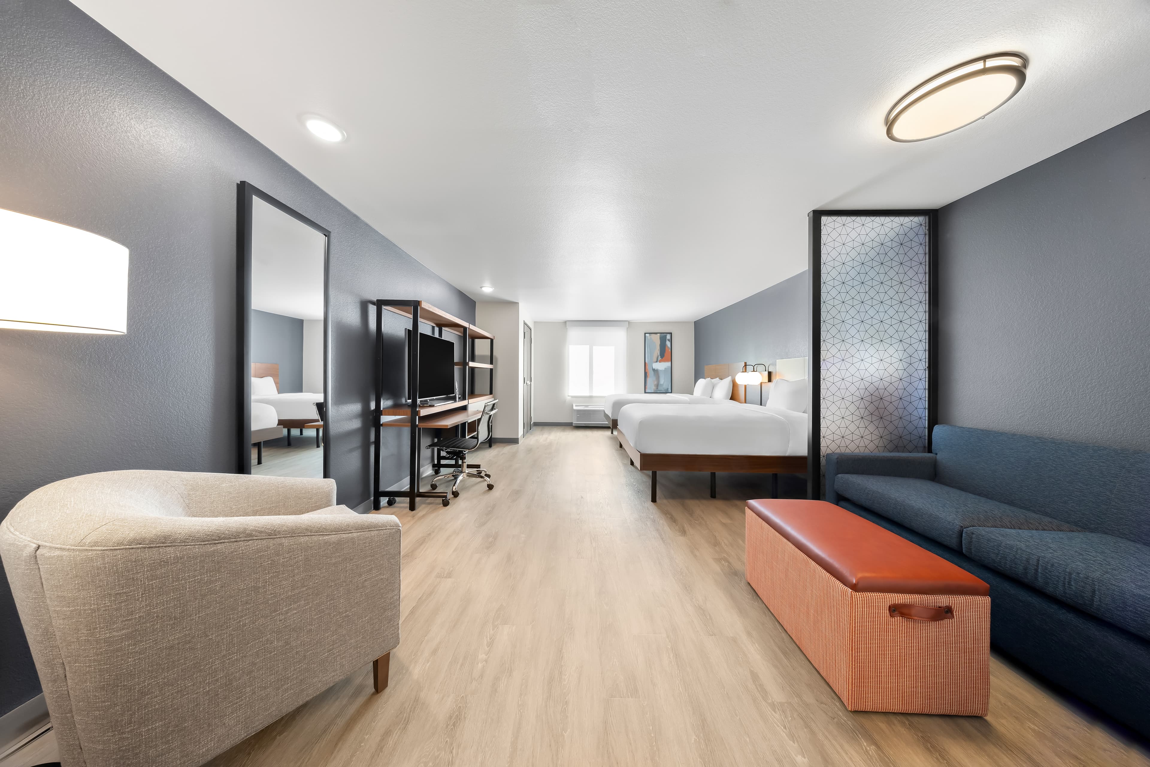 Everhome Suites San Bernardino - Loma Linda — 18
