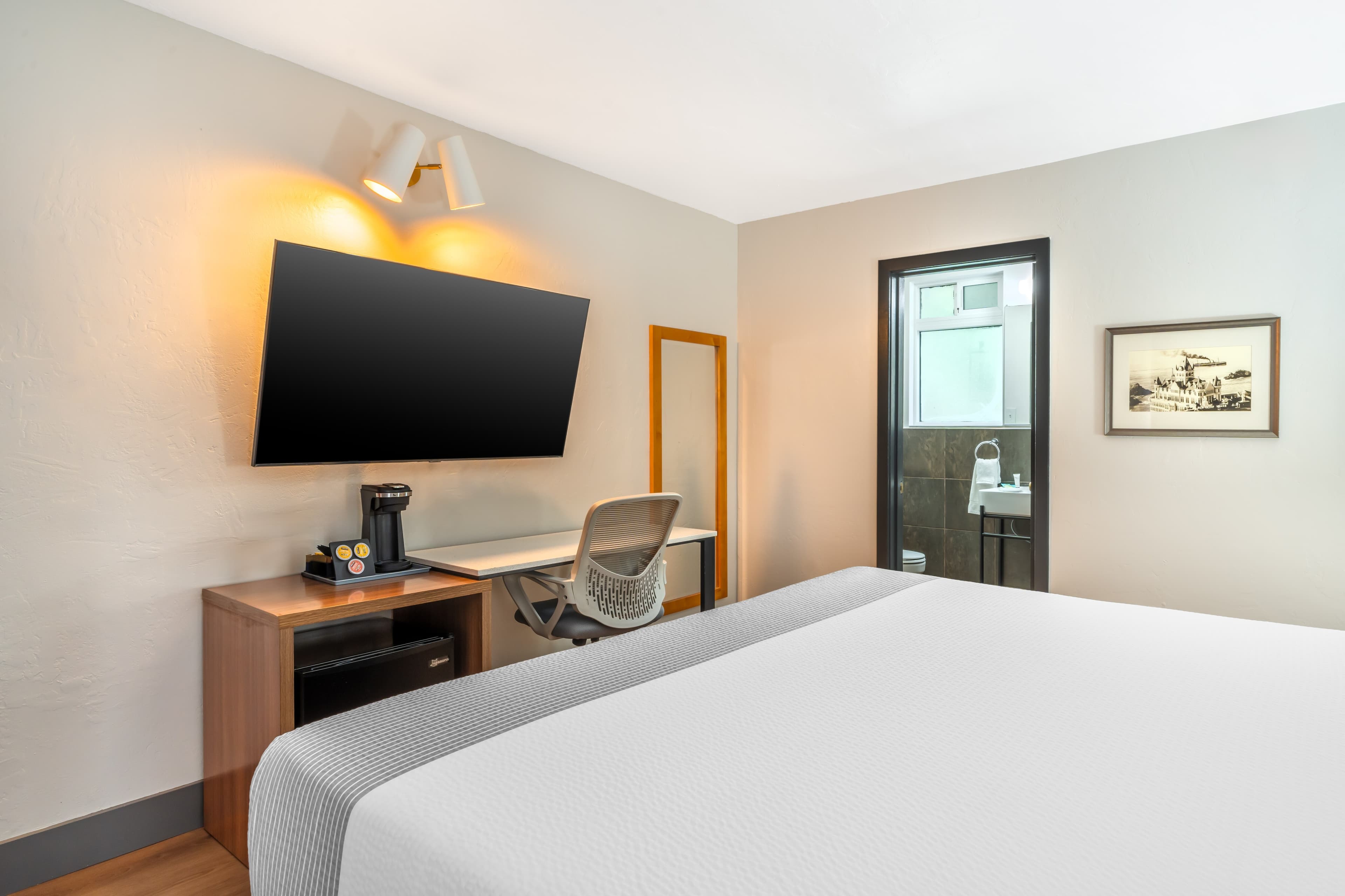 La Luna Inn, an Ascend Collection Hotel - Image 3