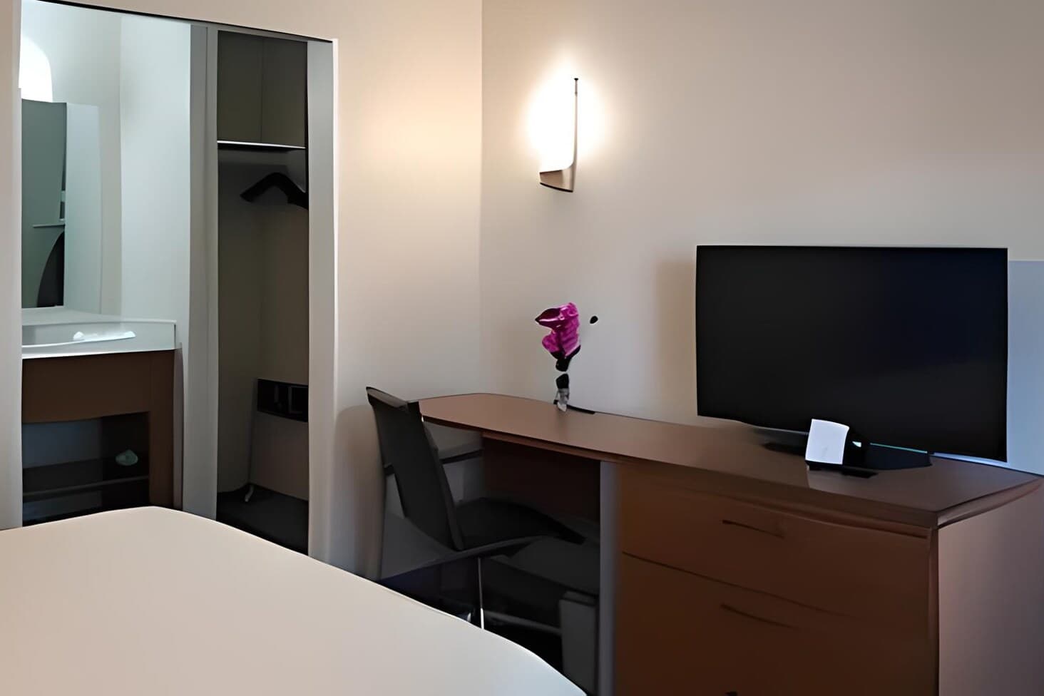 Comfort Inn Rohnert Park - Sonoma County - Image 2