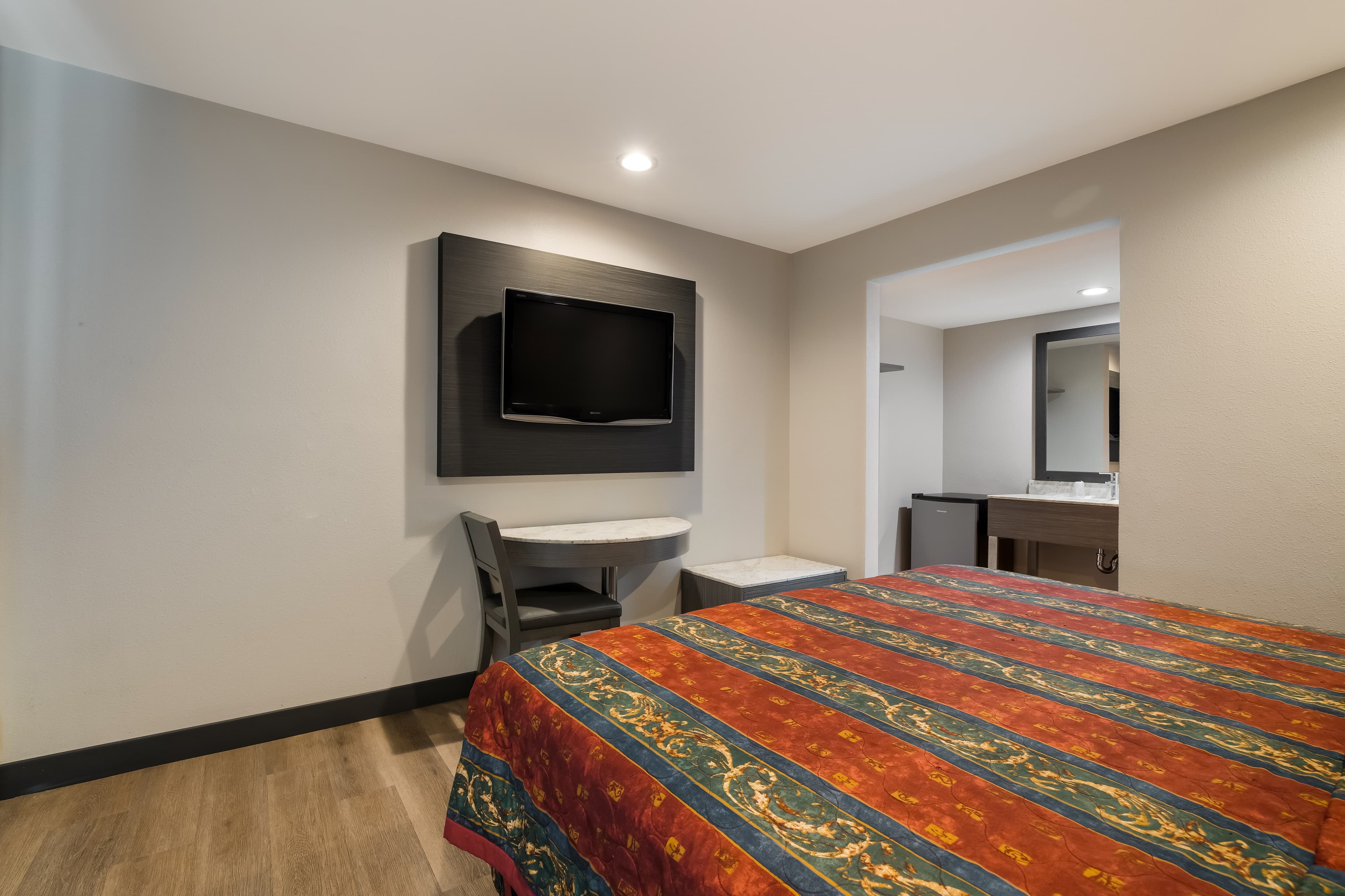Rodeway Inn San Bernardino - Colton - Image 3